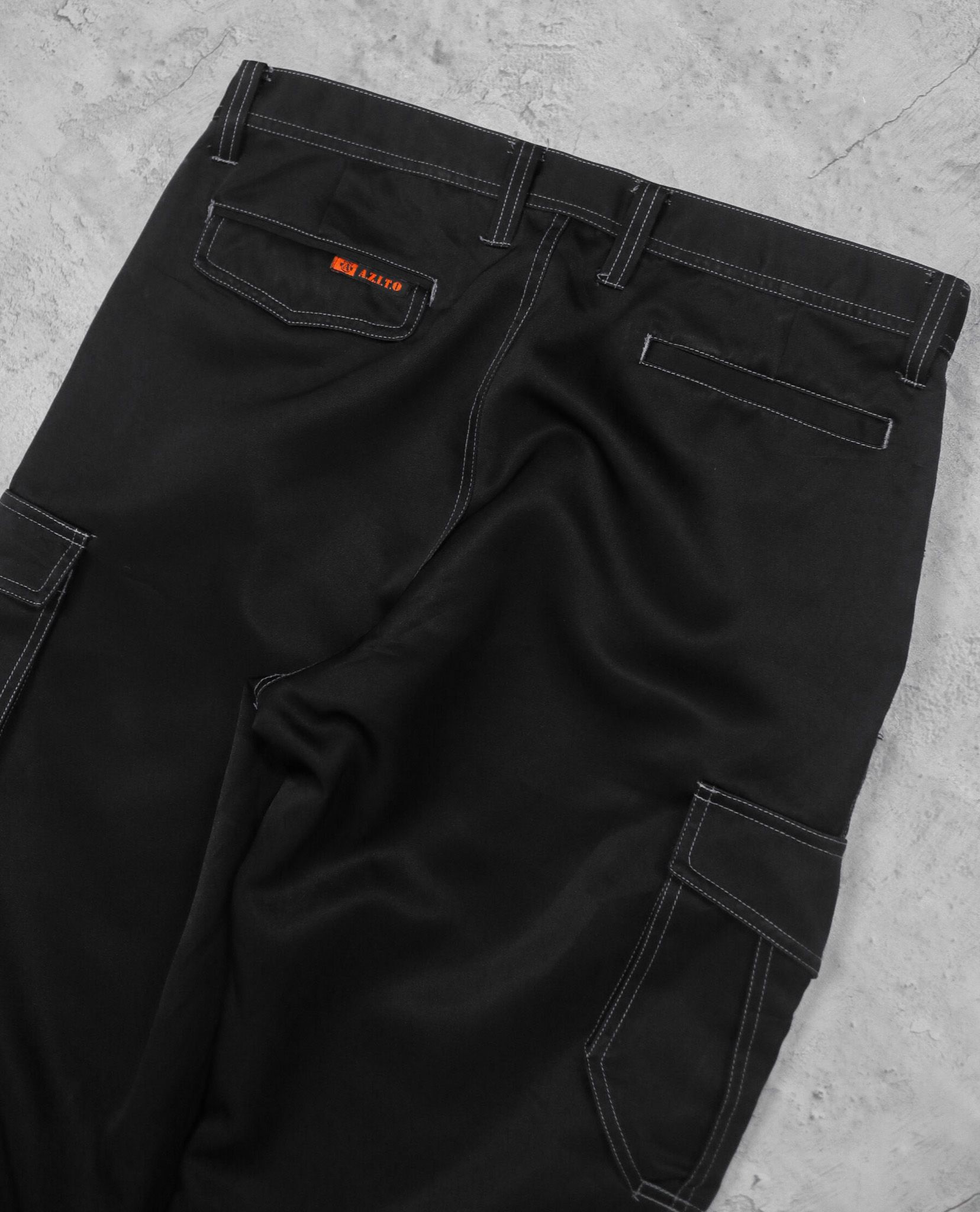 01.27.23 - VTG CROPPED CARGO PANTS - AZITO