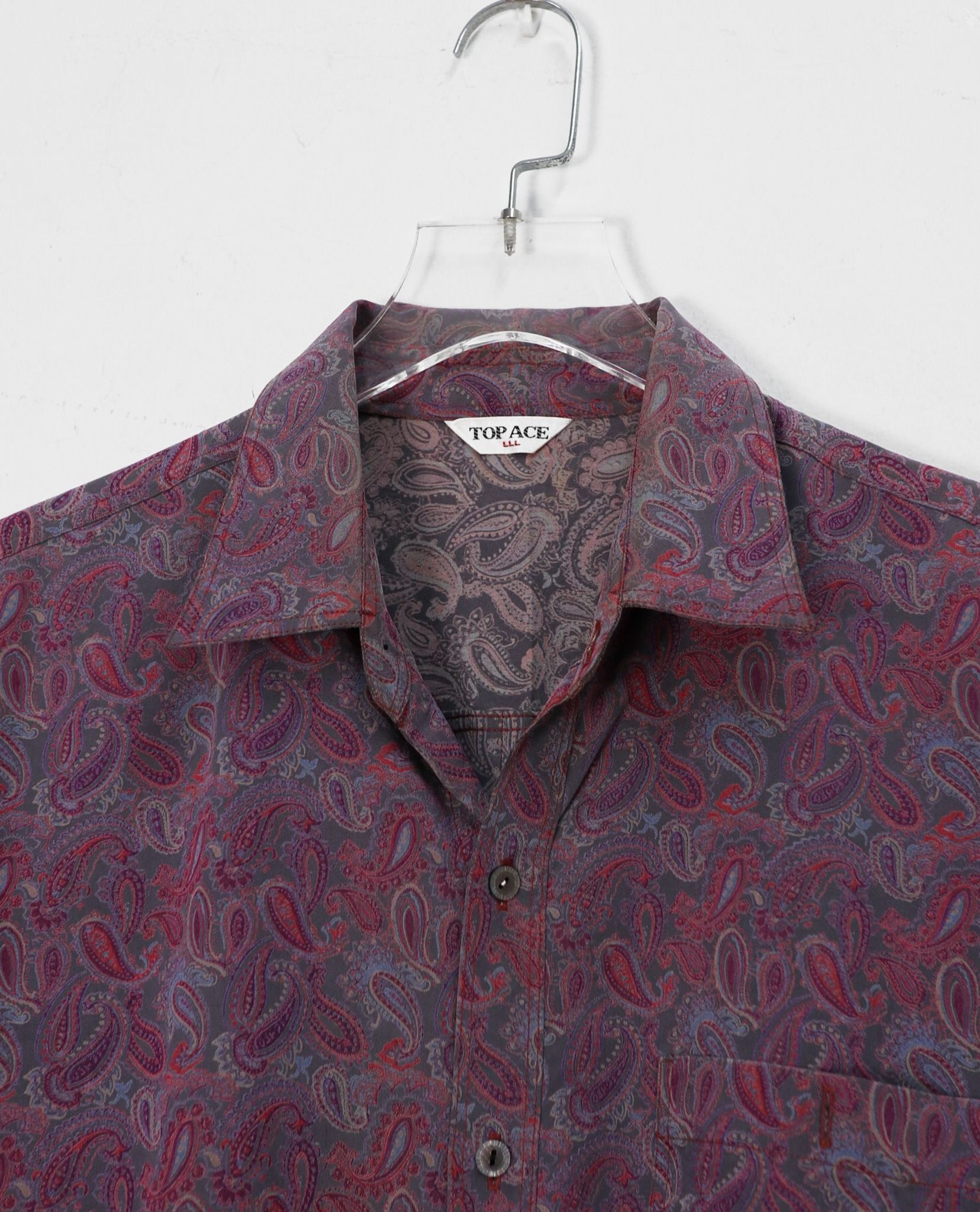10.11.22 - VTG BUTTON UP SHIRT - TOP ACE