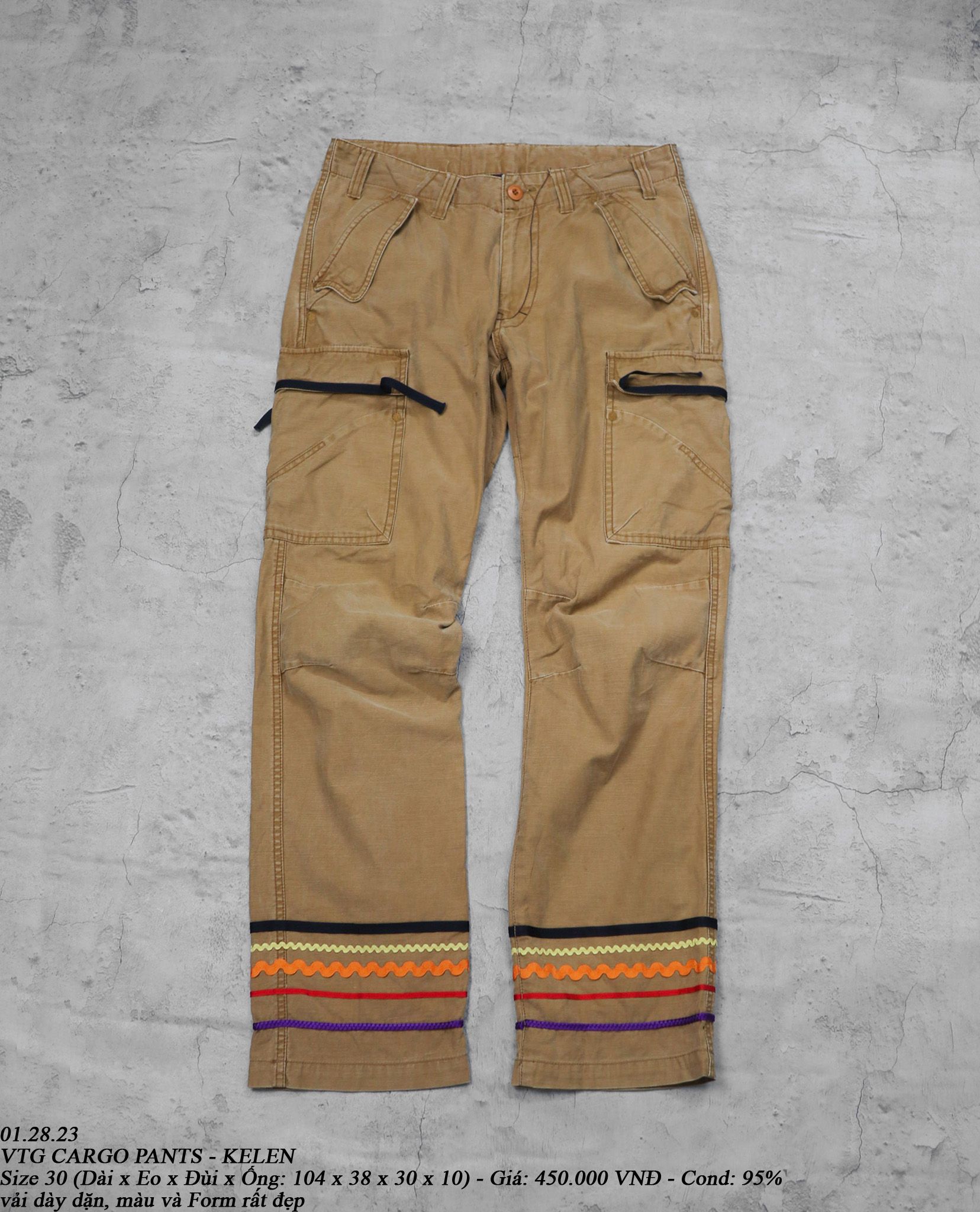 01.28.23 - VTG CARGO PANTS - KELEN