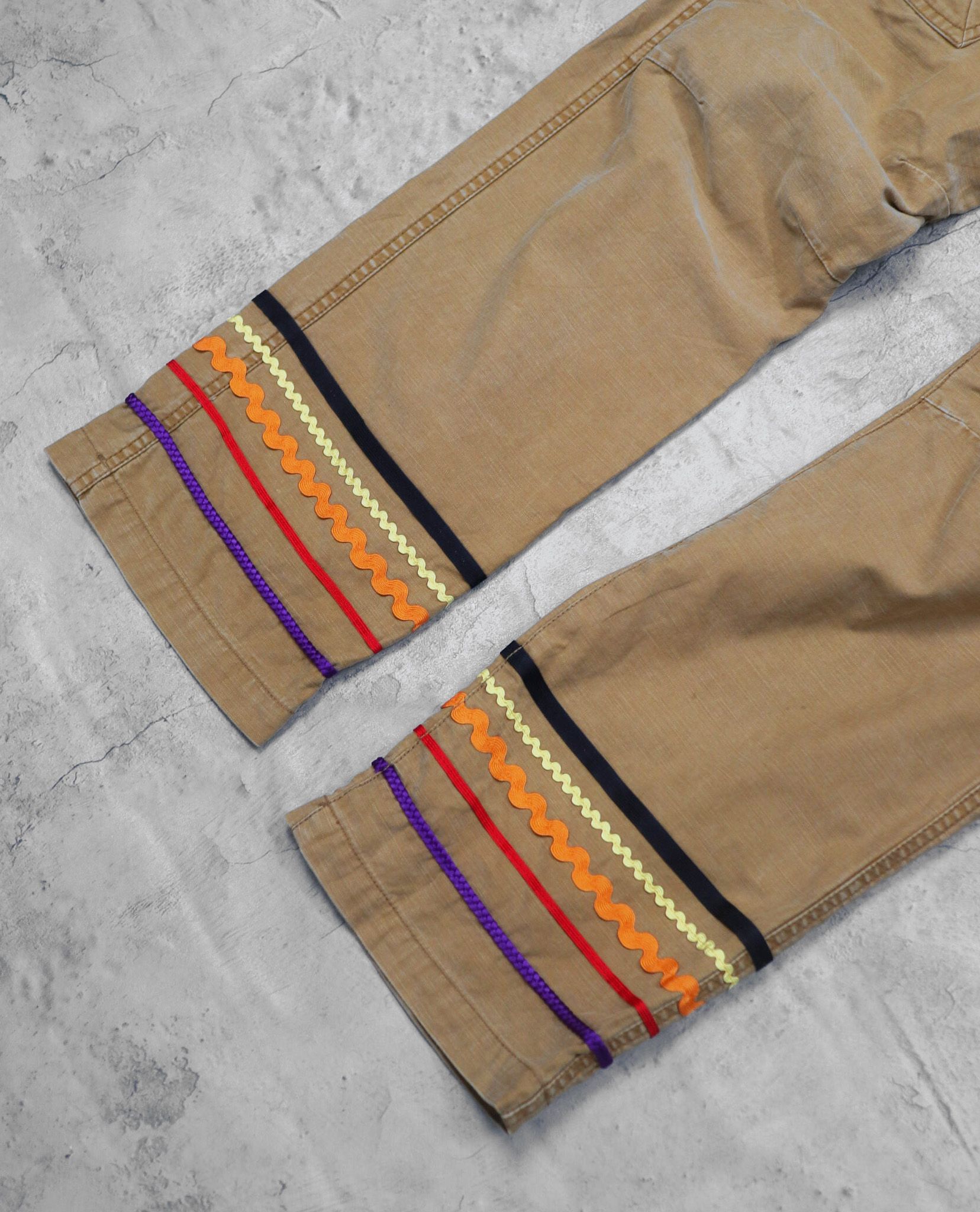 01.28.23 - VTG CARGO PANTS - KELEN
