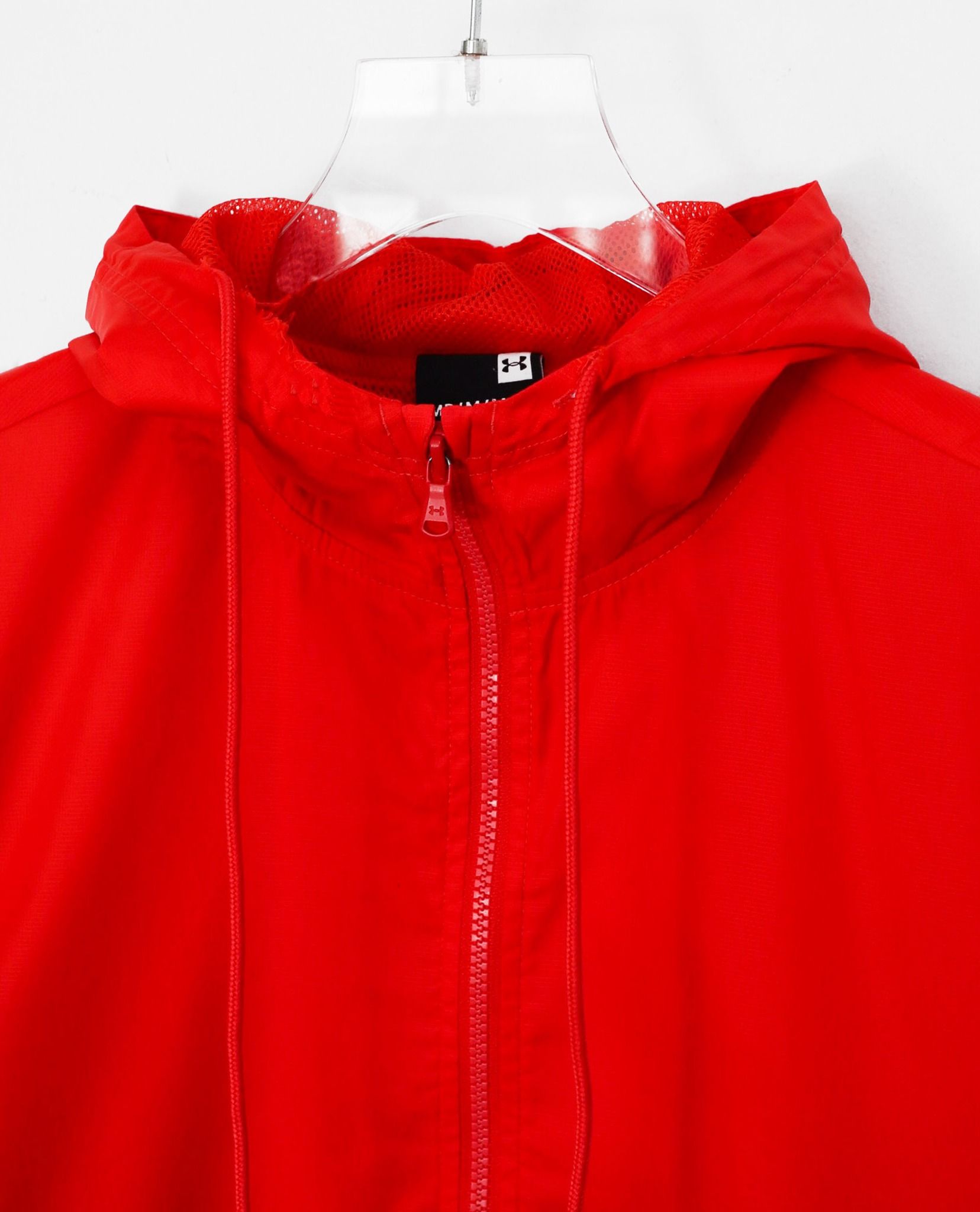 10.16.22 - VTG WINDBREAKER JACKET - UNDER ARMOUR