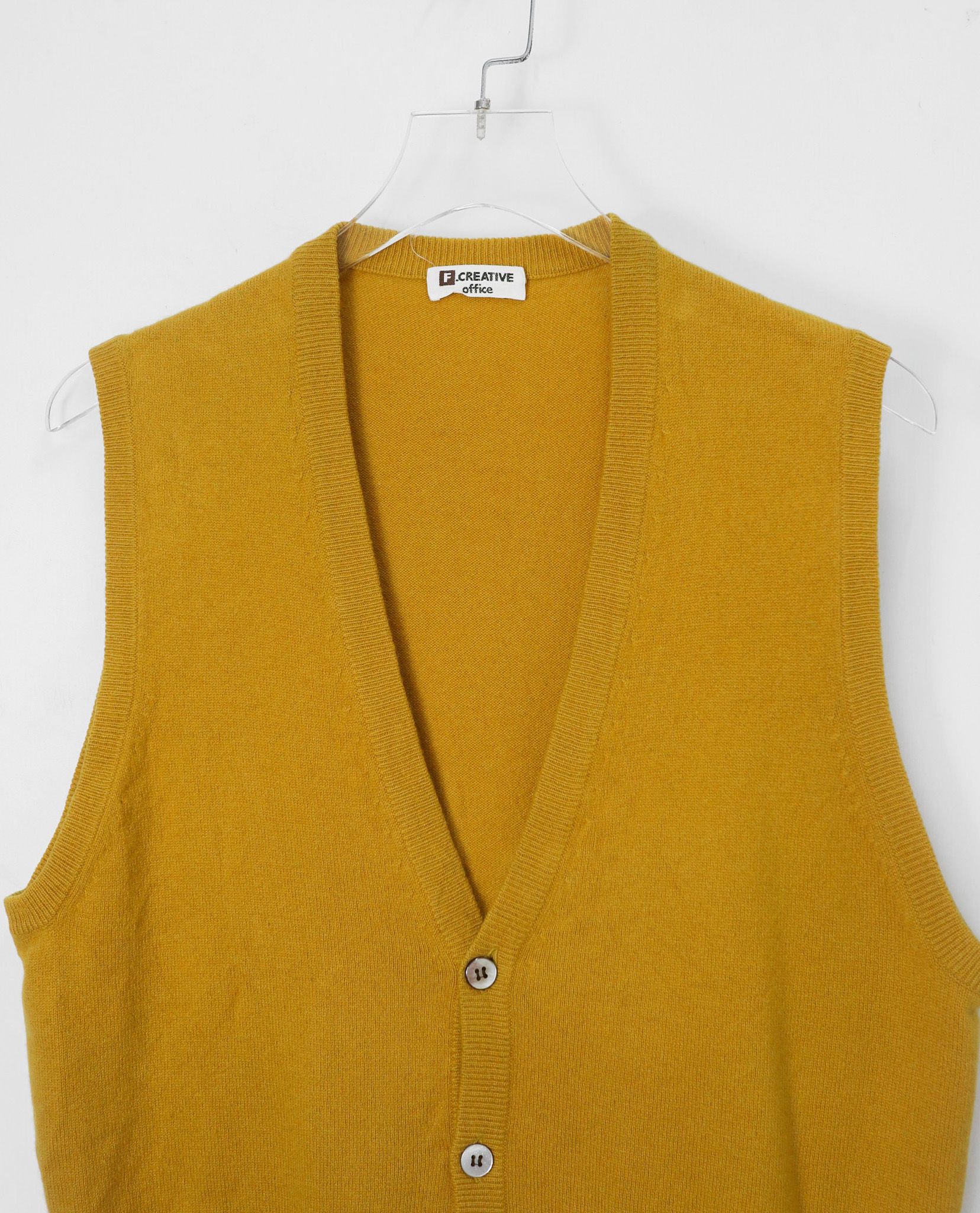 02.07.23 - VTG KNIT VEST - F.CREATIVE