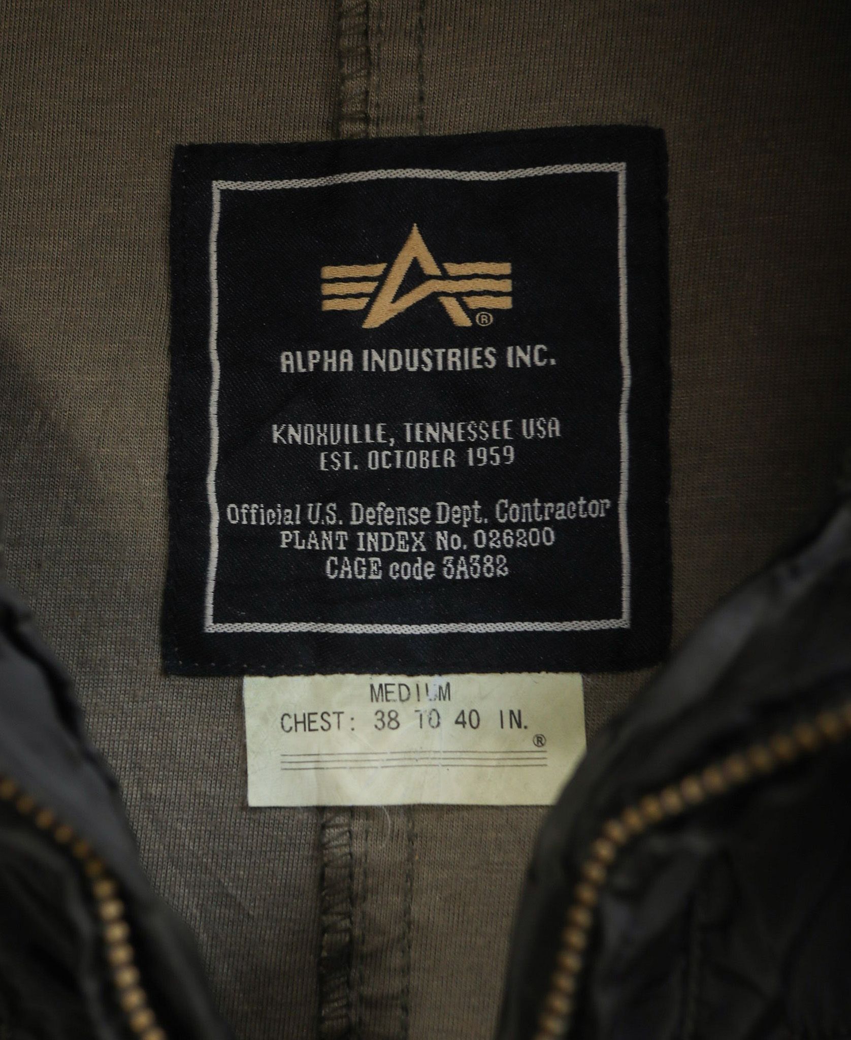 11.22.23 - VTG NYLON WINDBREAKER JACKET - ALPHA INDUSTRIES