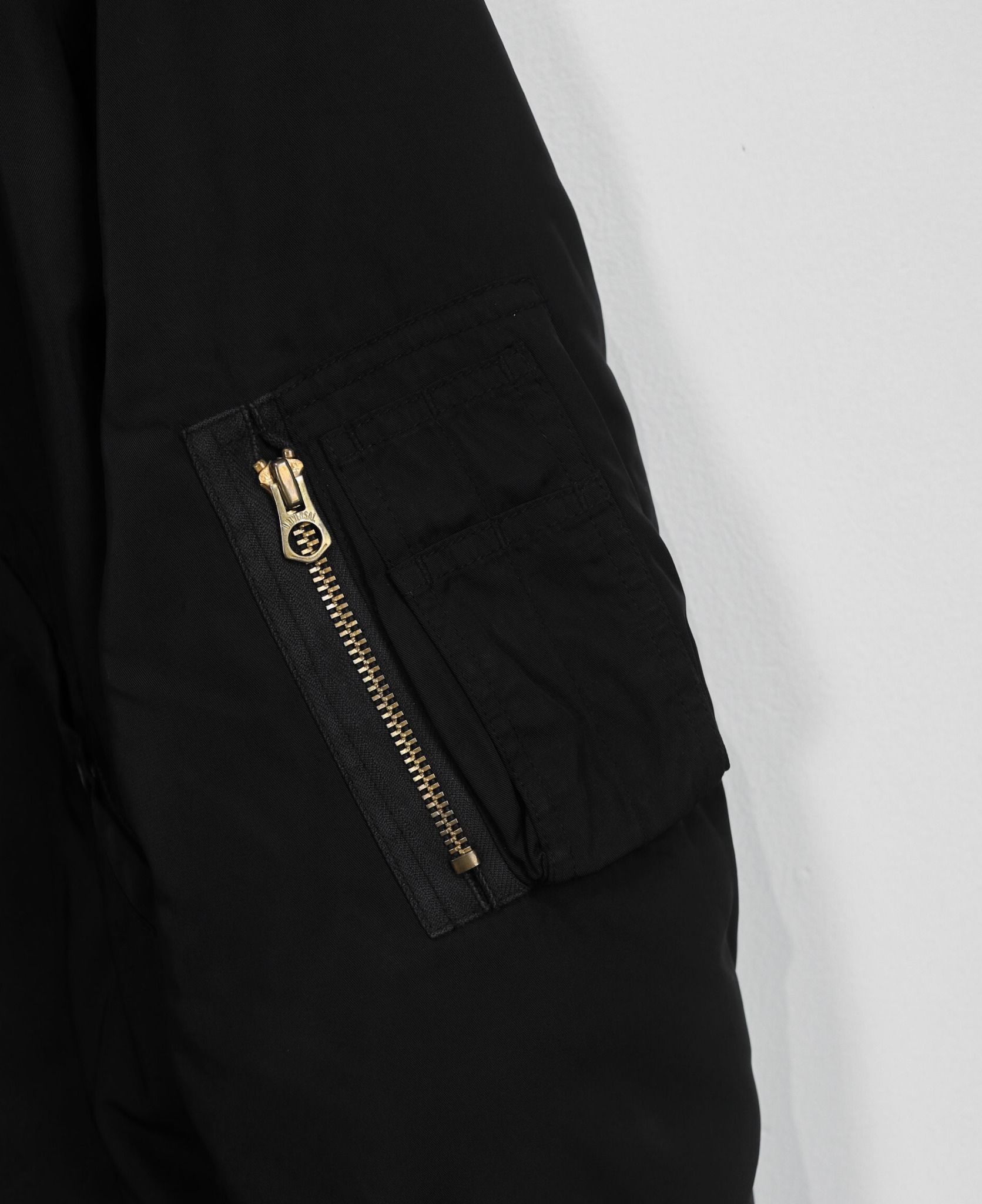 11.28.23 - VTG CROPPED BOMBER JACKET - MOUSSY