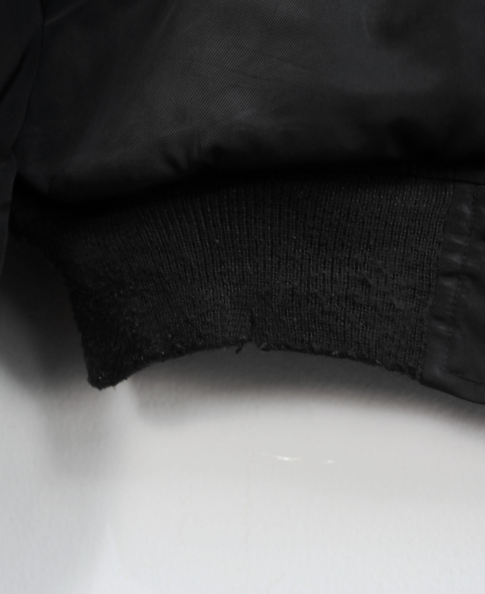 11.28.23 - VTG CROPPED BOMBER JACKET - MOUSSY