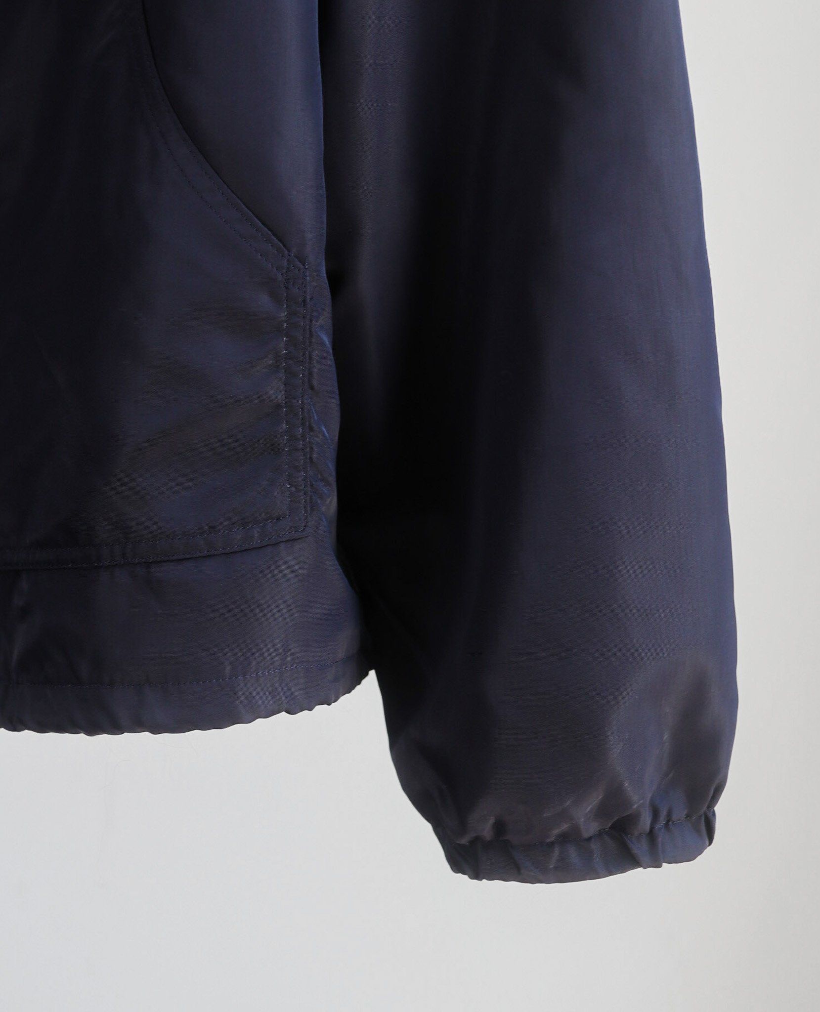 07.16.23 - VTG WINDBREAKER JACKET - CAPTAIN SANTA
