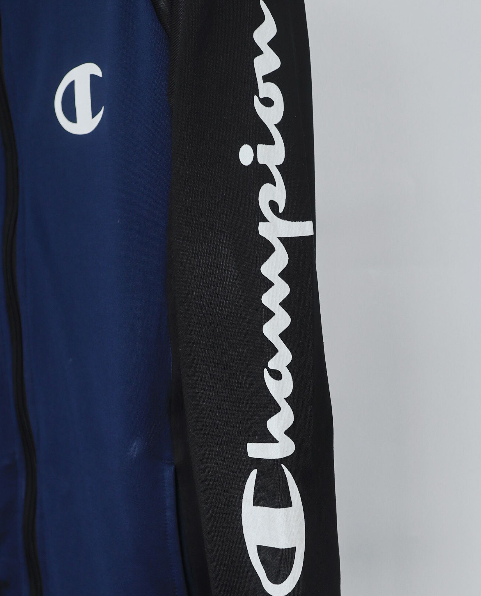 05.13.23 - VTG TRACK JACKET - CHAMPION