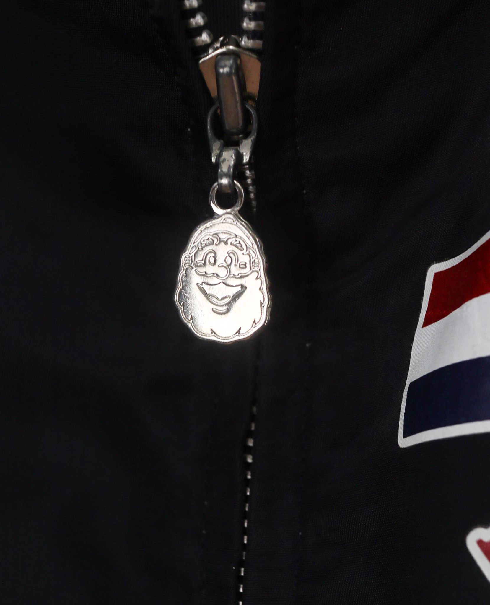 07.16.23 - VTG WINDBREAKER JACKET - CAPTAIN SANTA