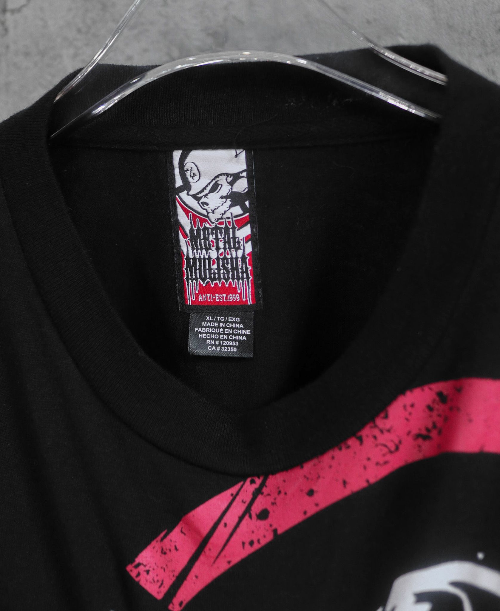 11.21.23 - VTG LONGSLEEVE SHIRT - METAL MULISHA