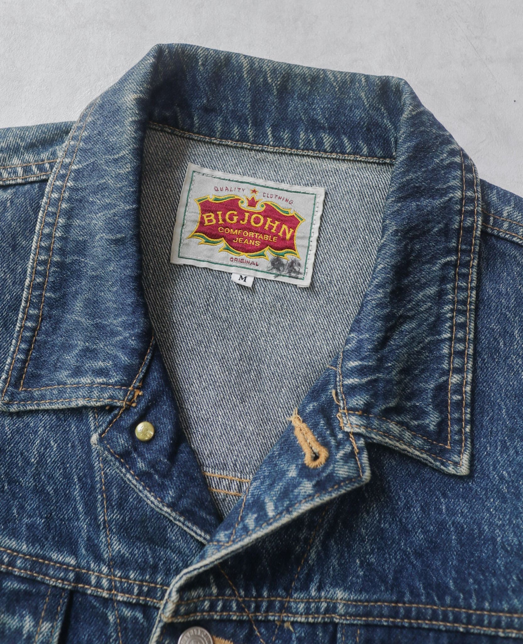 04.28.24 - VTG CROPPED DENIM JACKET - BIG JOHN 90s