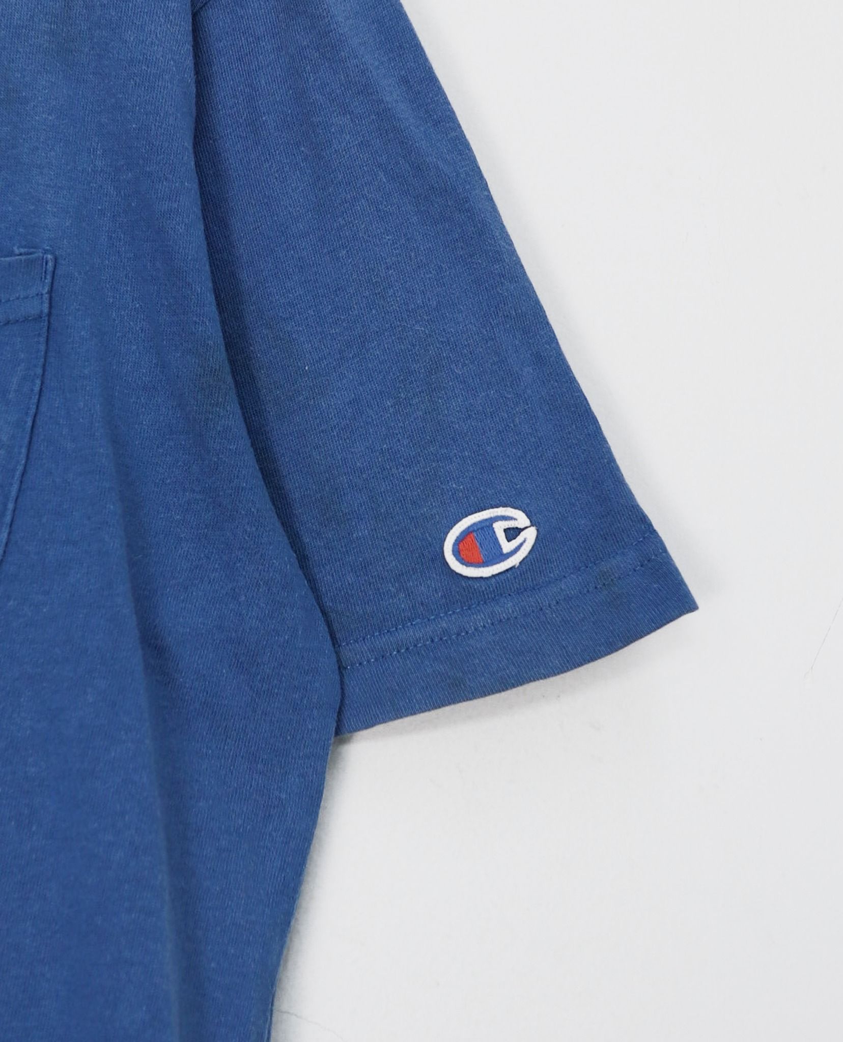 10.18.22 - VTG T-SHIRT - CHAMPION