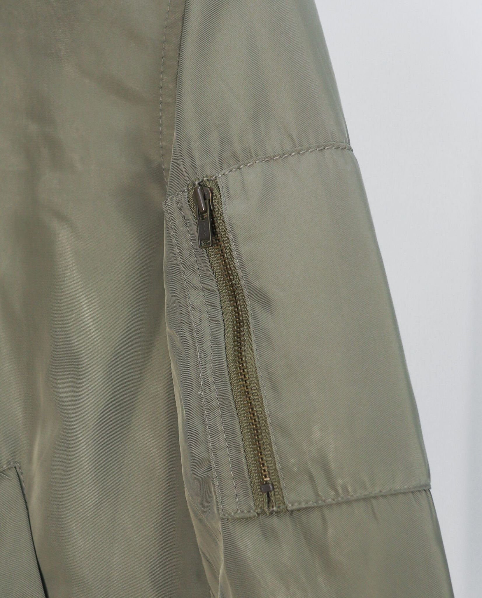 05.13.23 - VTG CROPPED BOMBER JACKET - HK WORKS LONDON