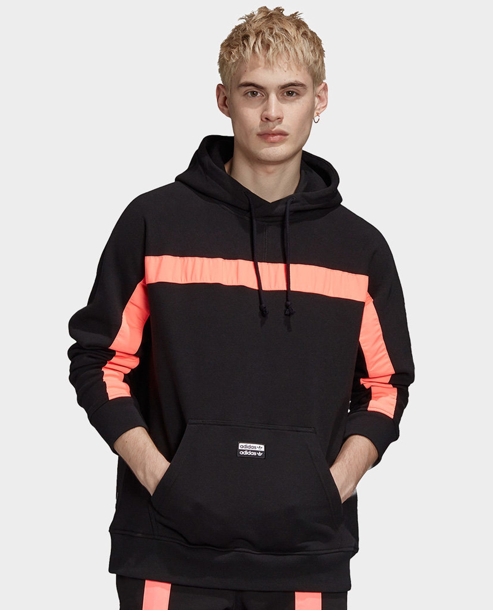 02.14.23 - VTG PULLOVER HOODIE - ADIDAS