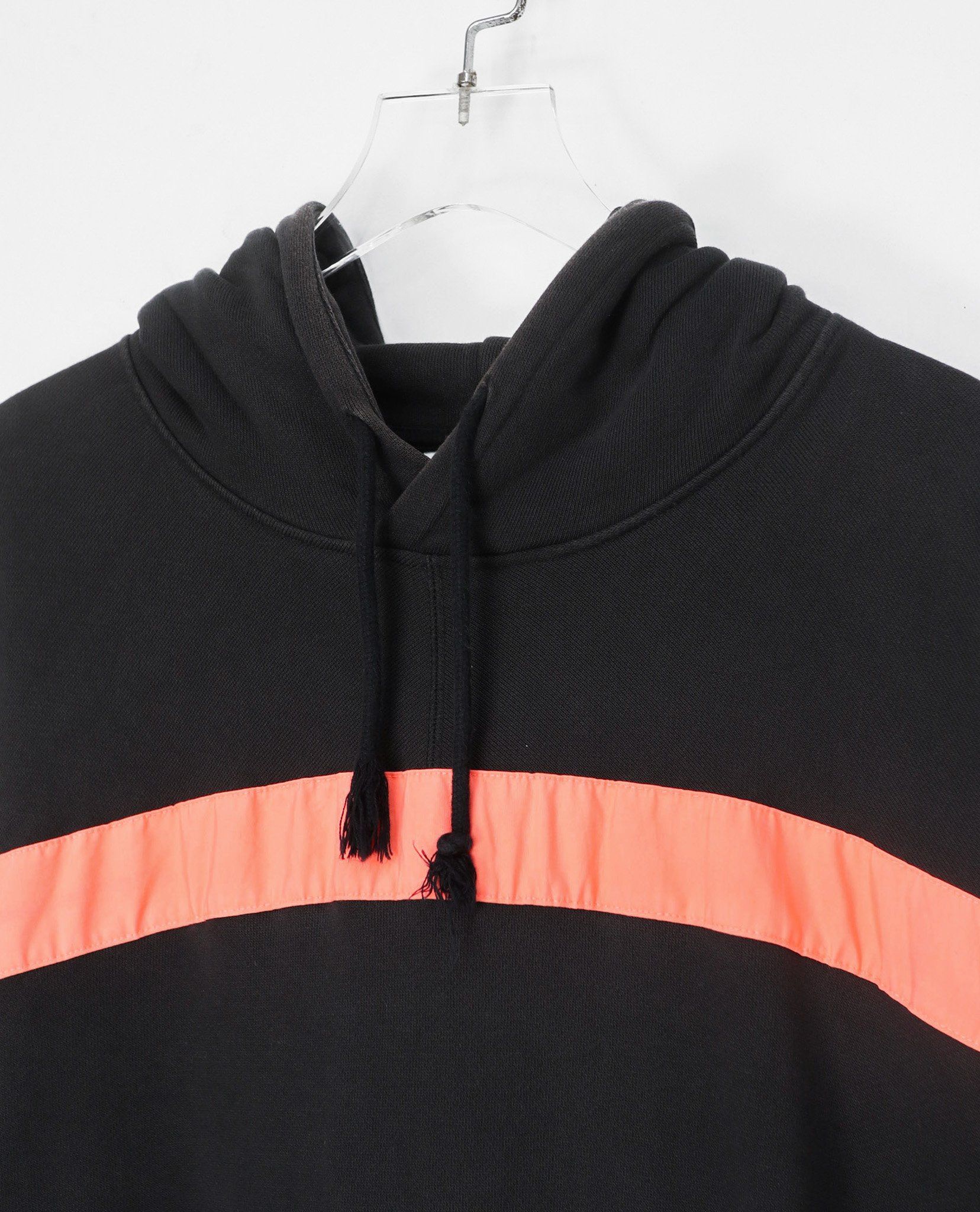 02.14.23 - VTG PULLOVER HOODIE - ADIDAS