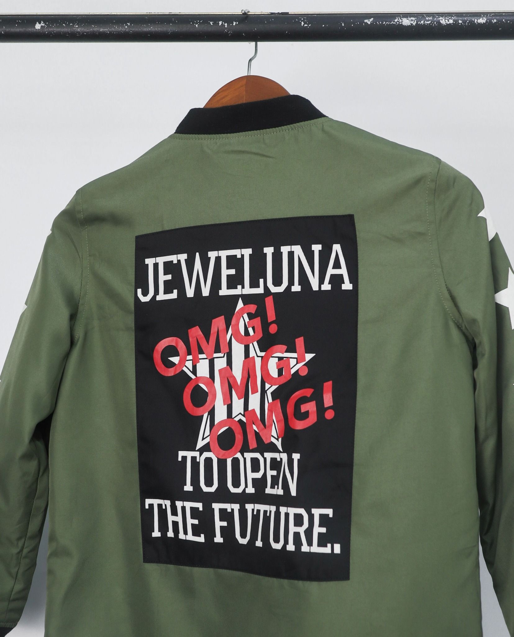 06.18.23 - VTG LONGLINE BOMBER JACKET - JEWELUNA