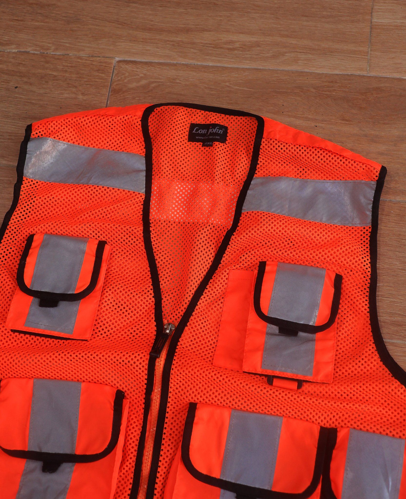 10.20.24 - VTG FISHING VEST JACKET - LON JOHN