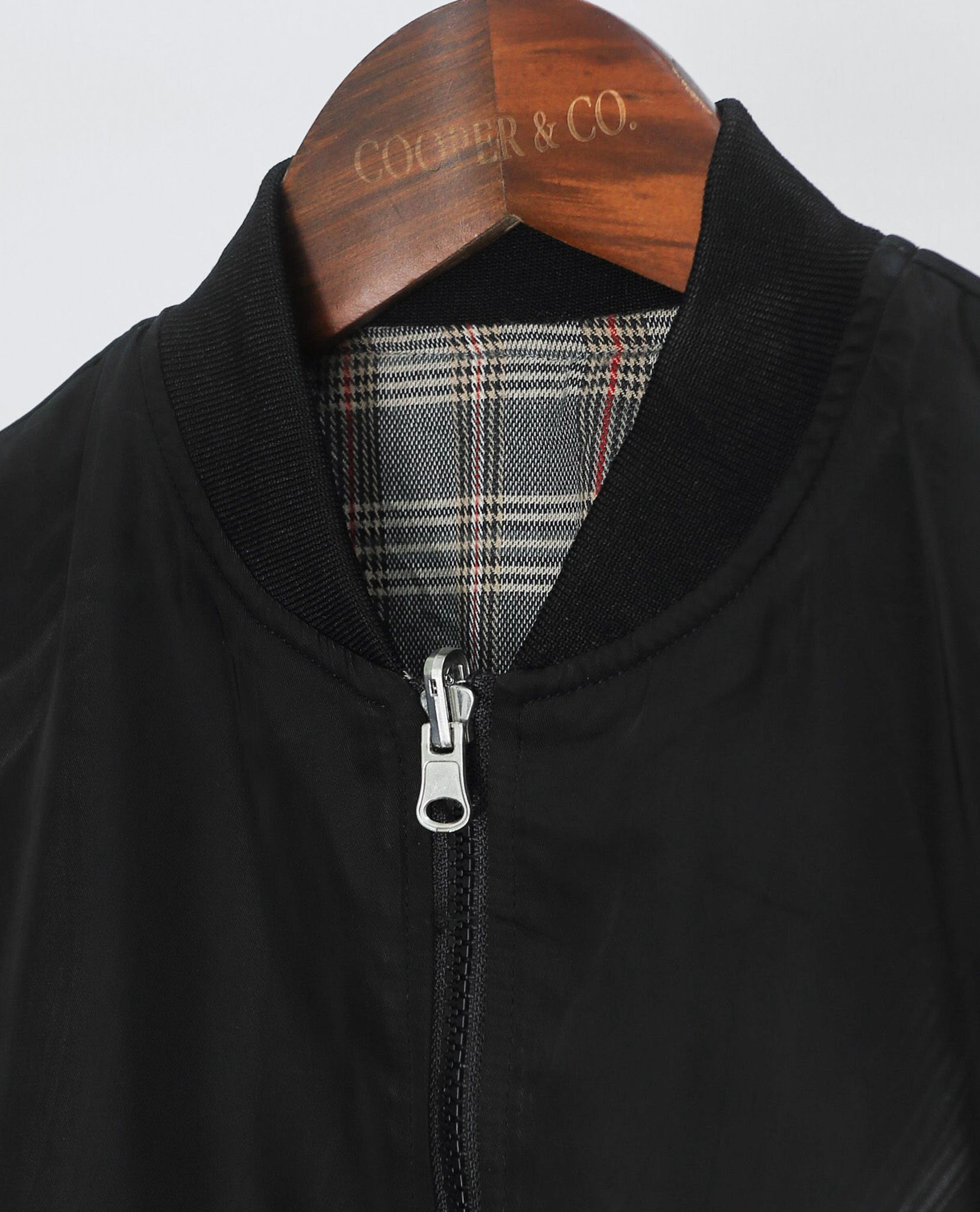 06.18.23 - VTG REVERSIBLE BOMBER JACKET - EMSEXCITE