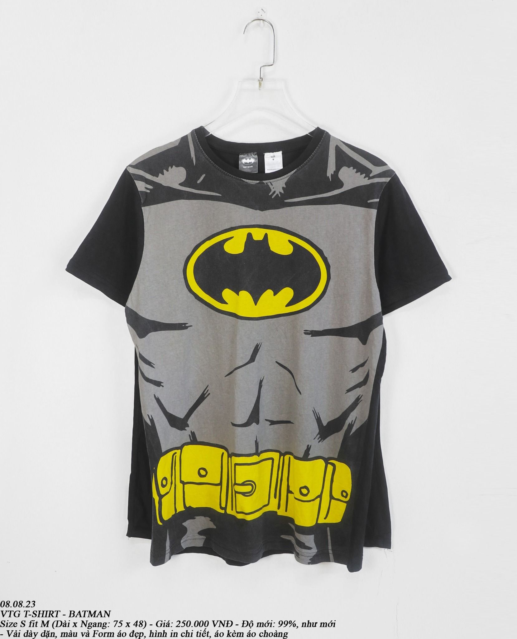 08.08.23 - VTG T-SHIRT - BATMAN