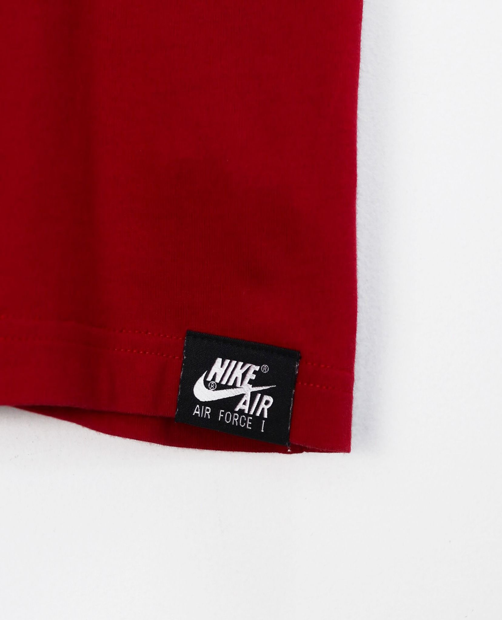 10.18.22 - VTG T-SHIRT - NIKE