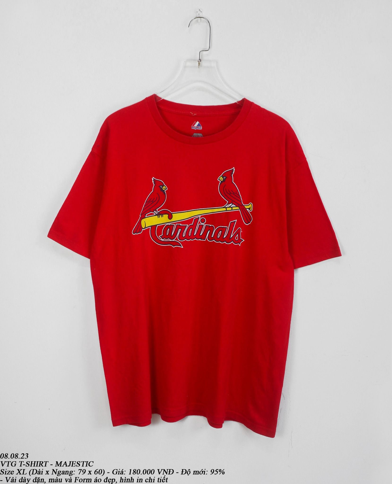 08.08.23 - VTG T-SHIRT - MAJESTIC