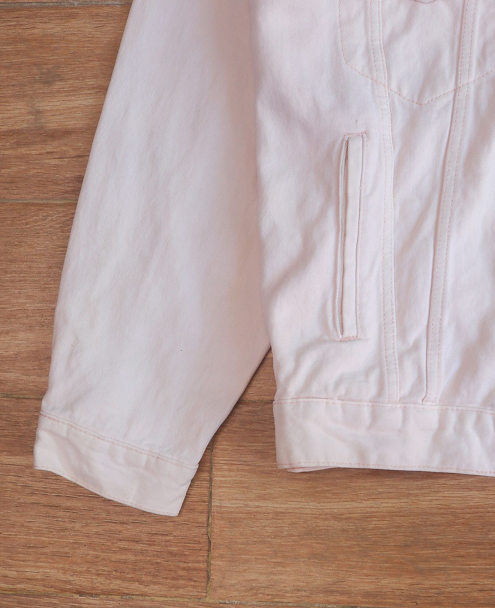 10.20.24 - VTG DENIM JACKET - PULL & BEAR
