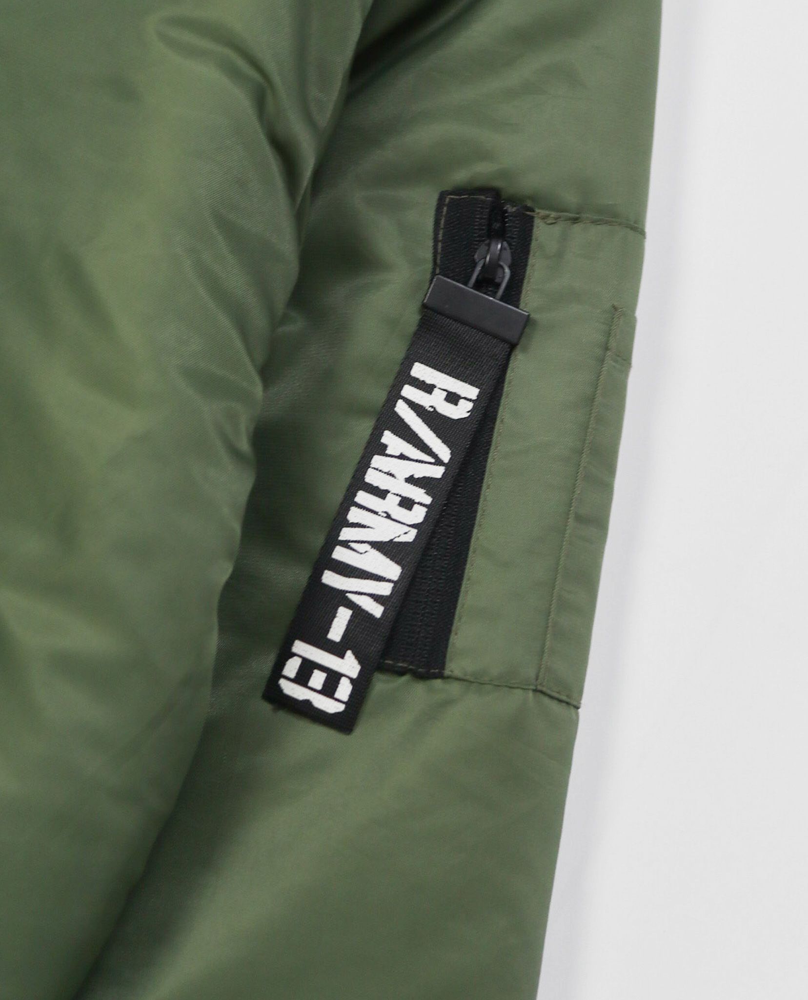 02.09.23 - VTG REVERSIBLE BOMBER JACKET - REMEDY13