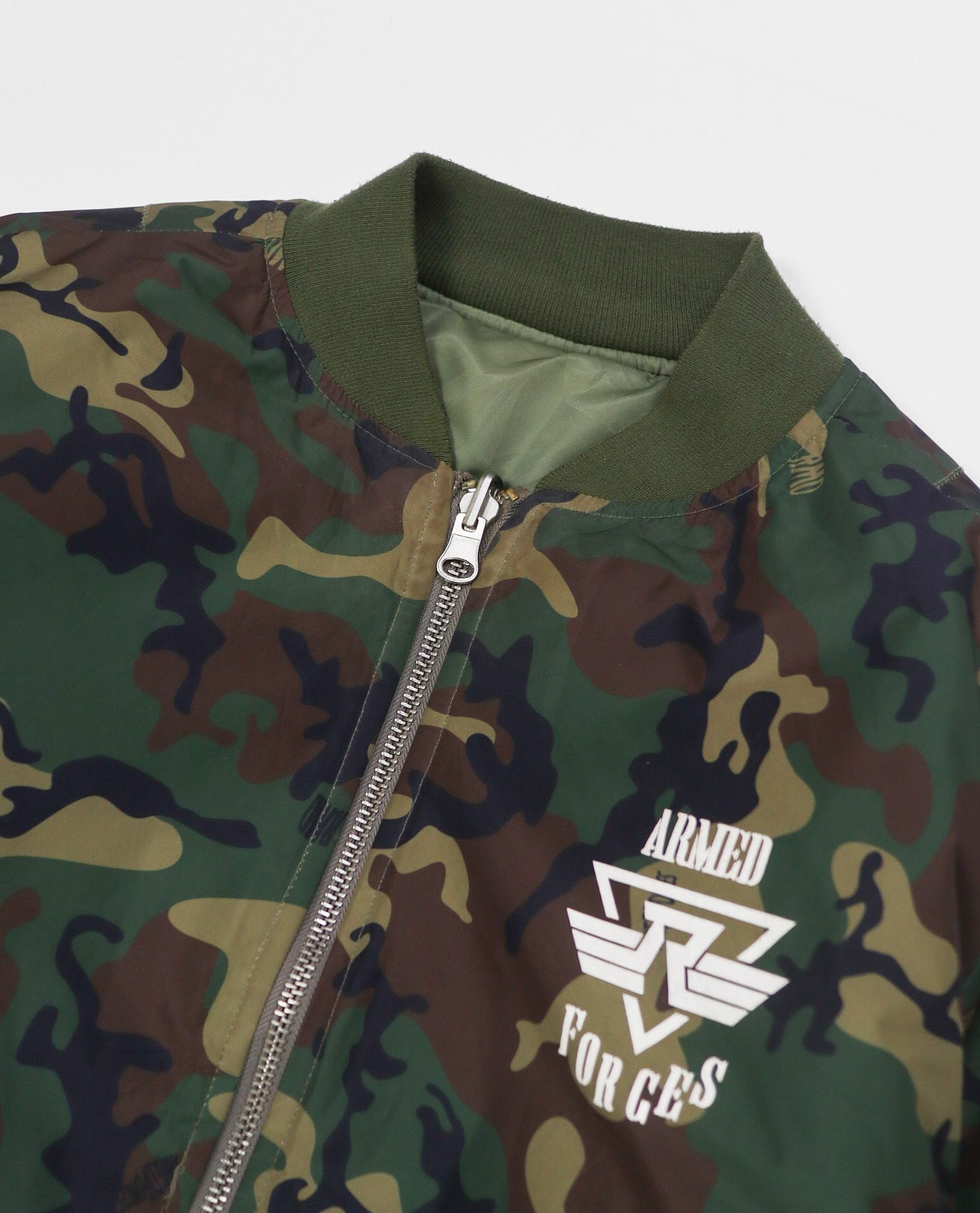 02.09.23 - VTG REVERSIBLE BOMBER JACKET - REMEDY13