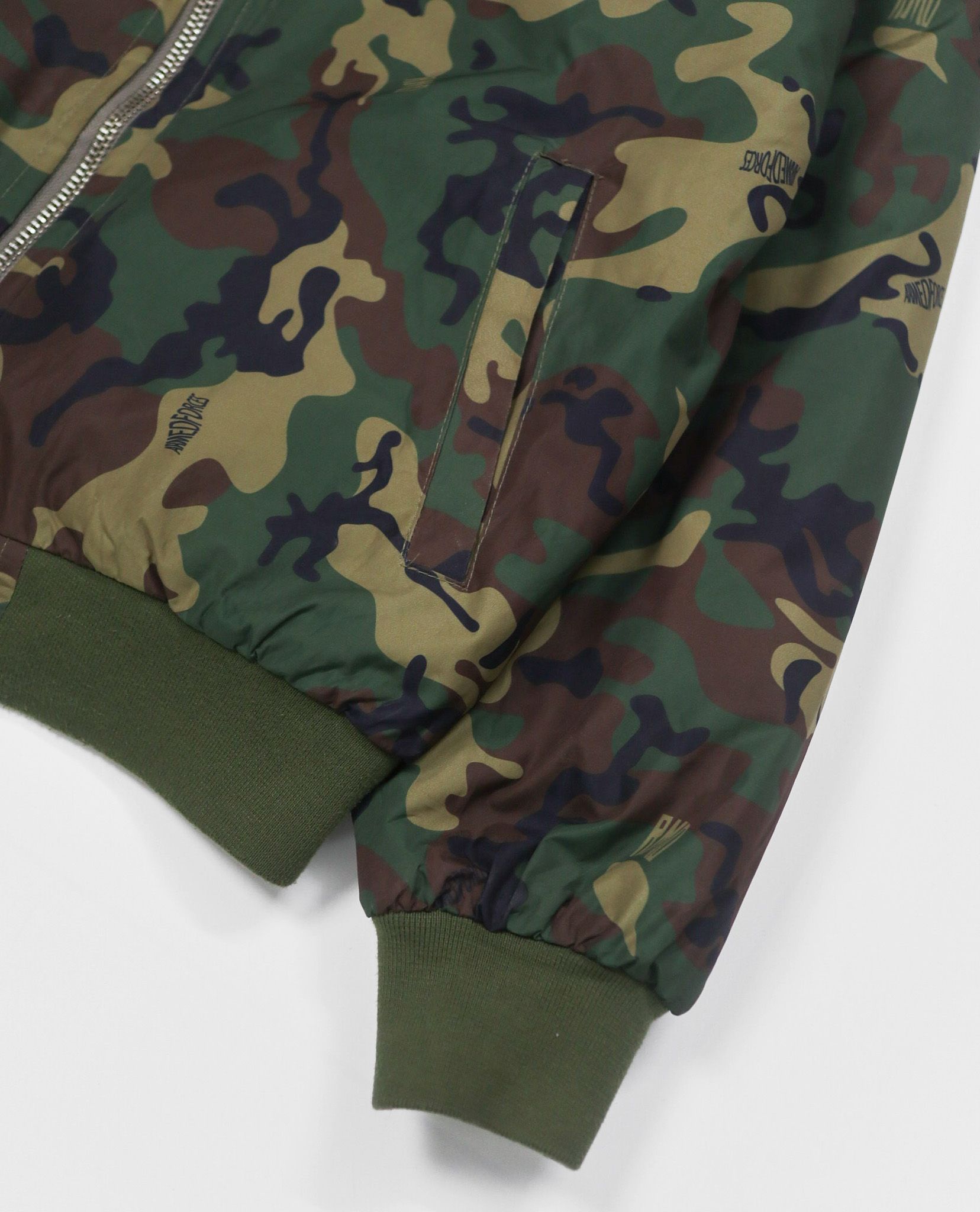 02.09.23 - VTG REVERSIBLE BOMBER JACKET - REMEDY13