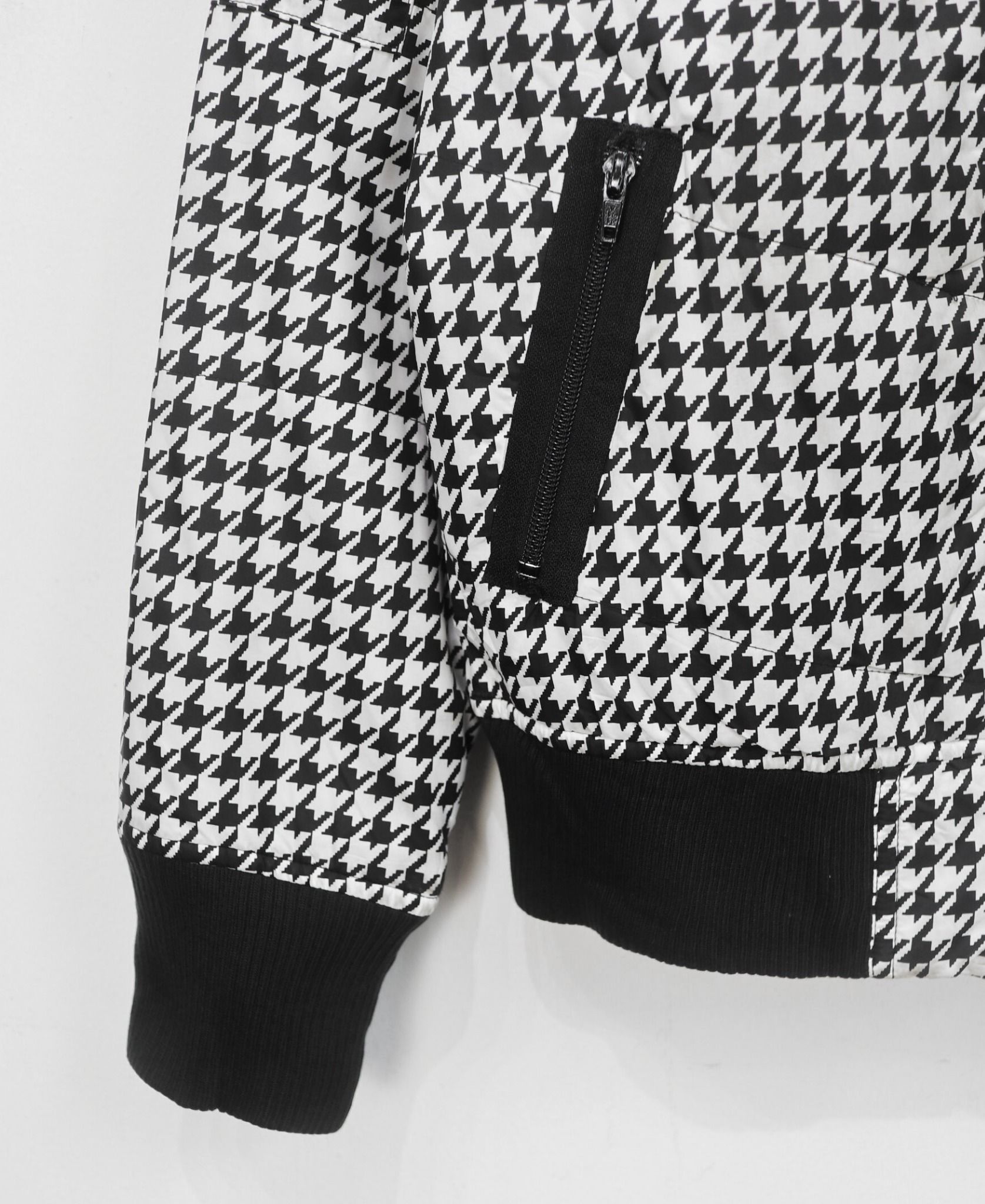 10.22.23 - VTG CROPPED BASEBALL JACKET - ADIDAS