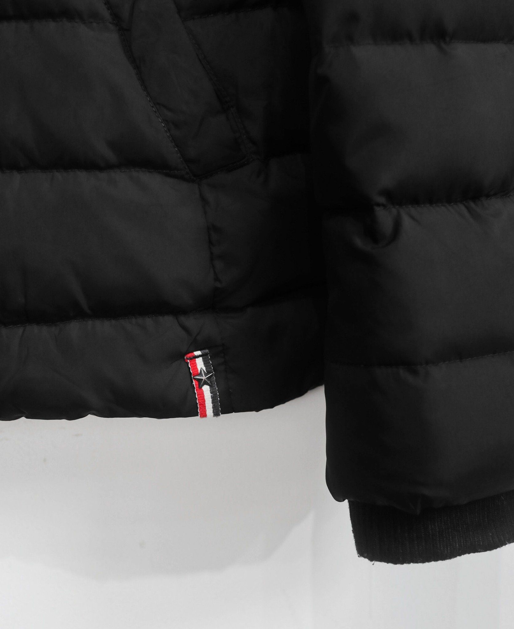 10.22.23 - VTG PUFFER JACKET - TOMMY HILFIGER