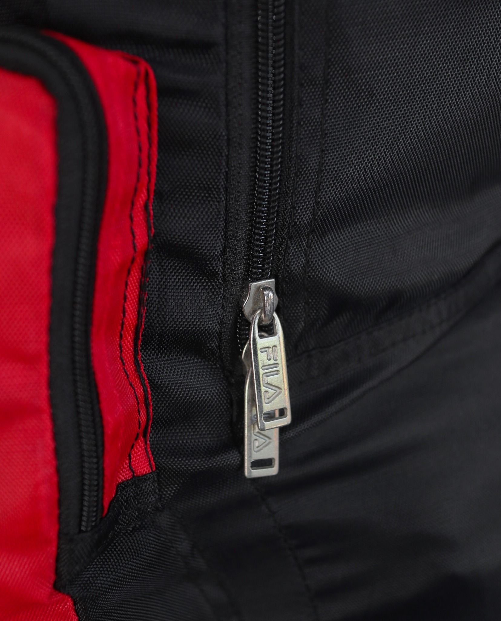 06.30.23 - VTG BAG - FILA