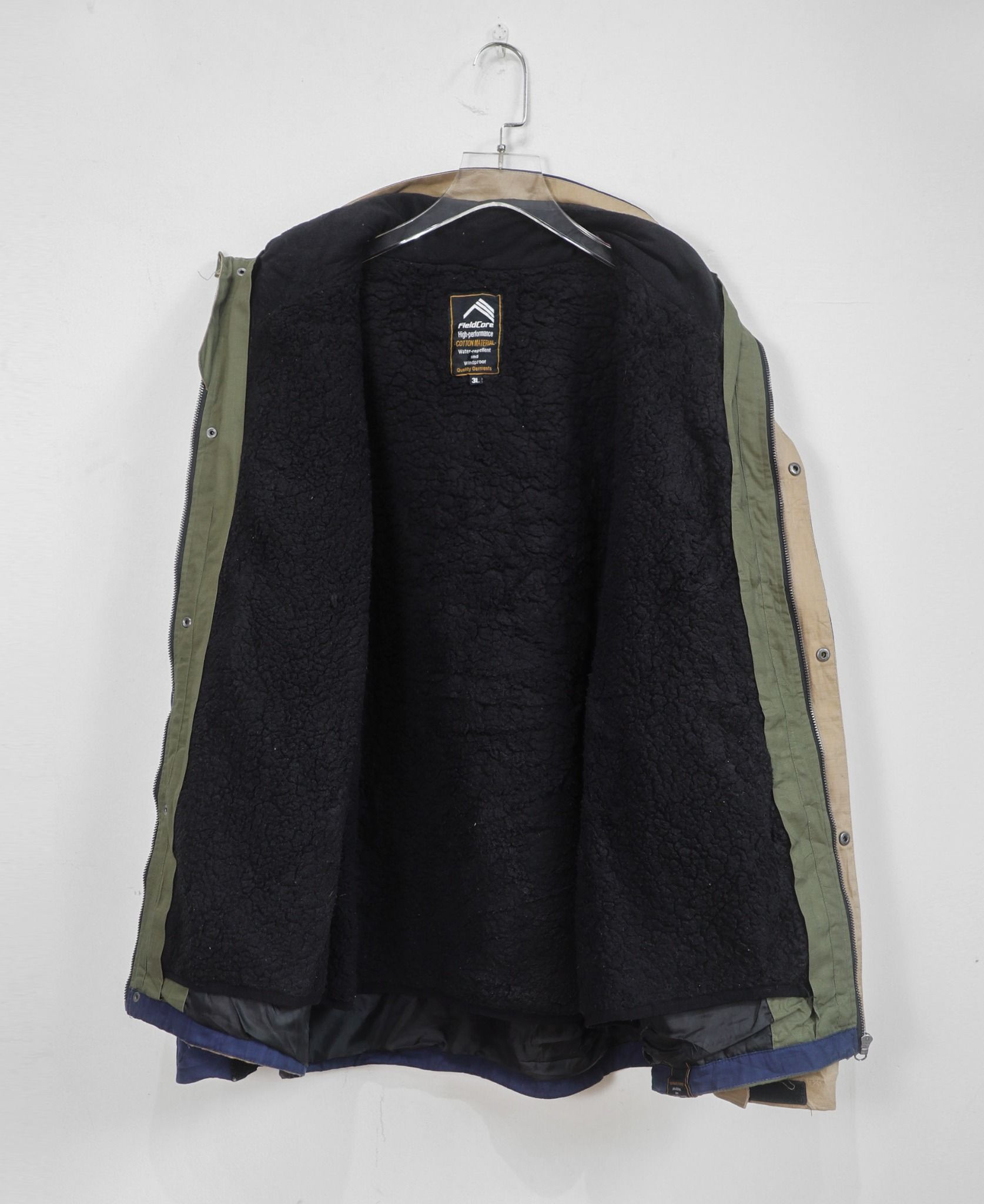10.22.23 - VTG PUFFER JACKET - FIELDCORE