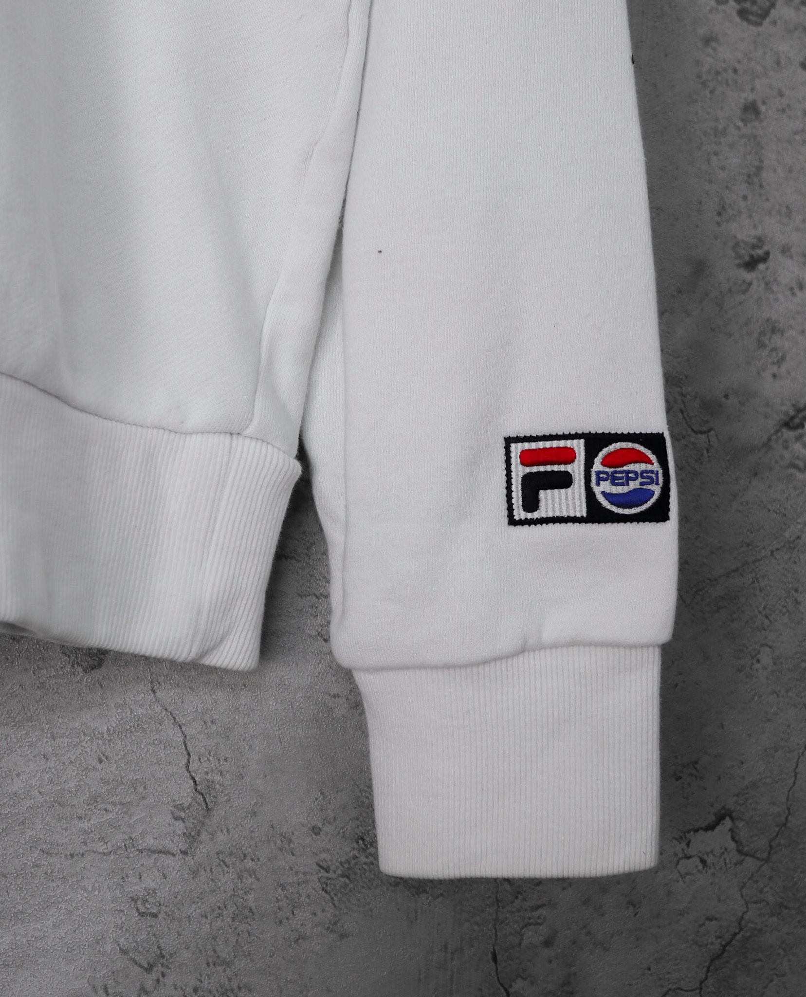 02.09.23 - VTG SWEATSHIRT - FILA X PEPSI