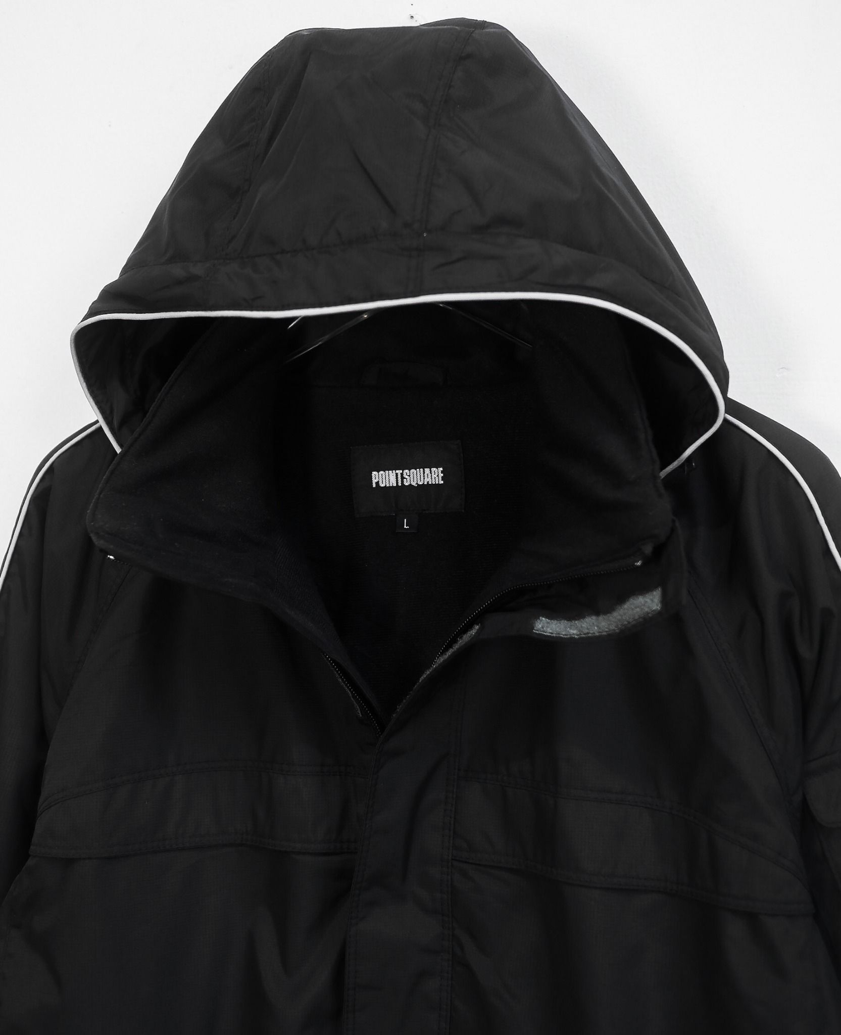 06.23.24 - VTG WINDBREAKER JACKET - POINT SQUARE