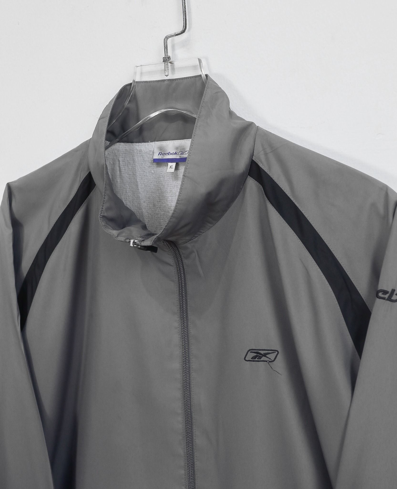 06.23.24 - VTG WINDBREAKER JACKET - REEBOK