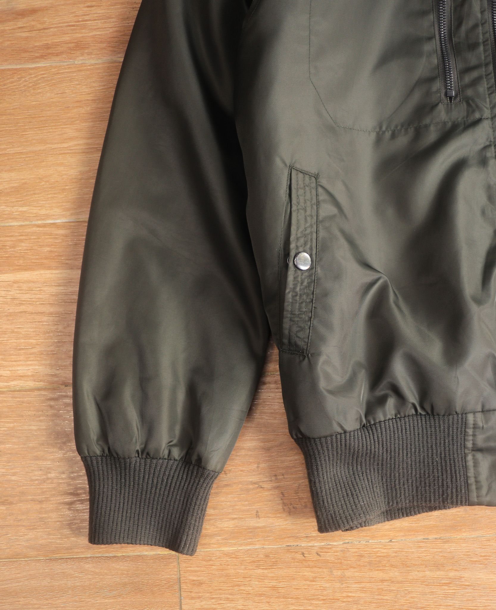 10.27.24 - VTG BOMBER JACKET - NYLAUS