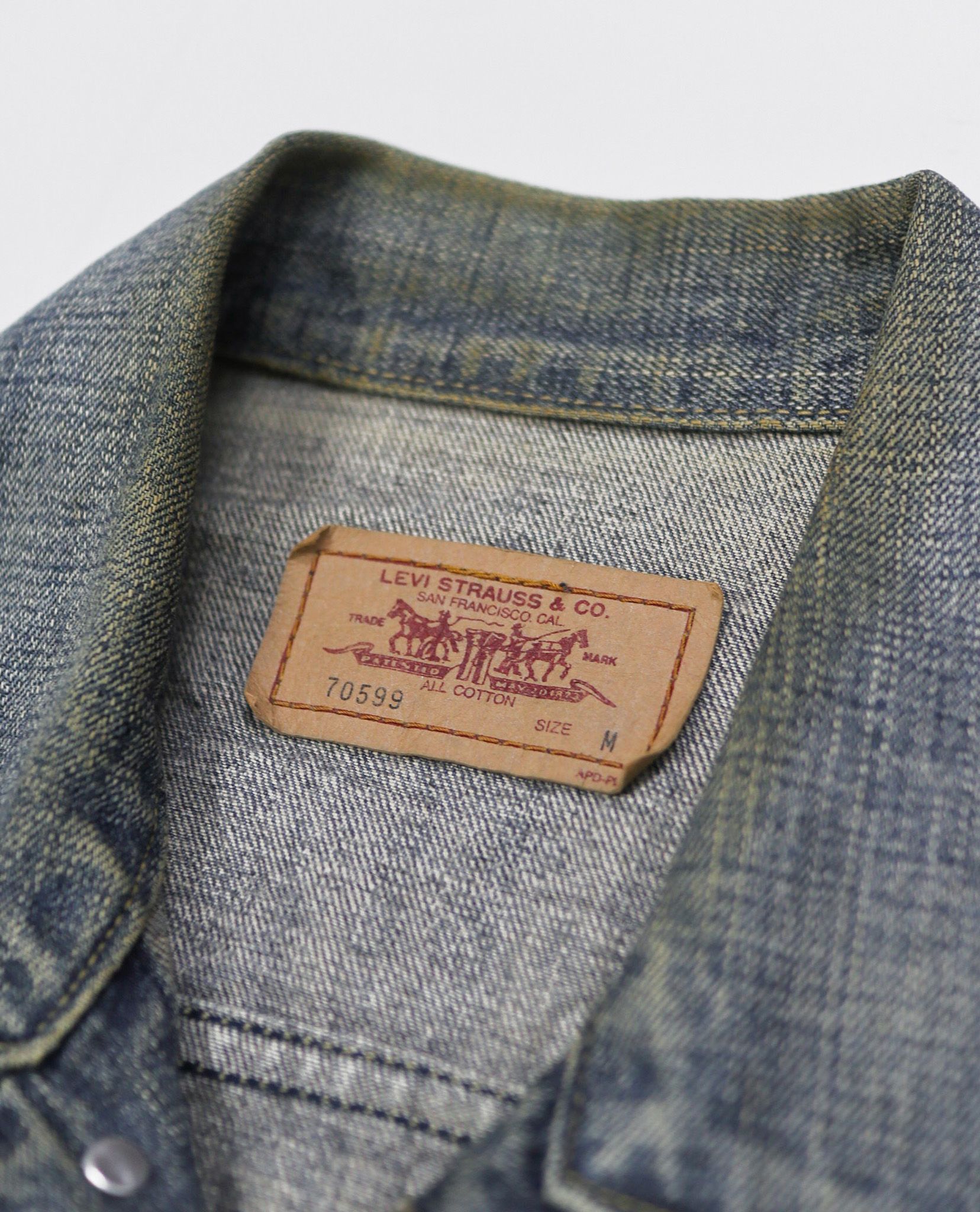02.15.23 - VTG DENIM JACKET - LEVI'S 70599
