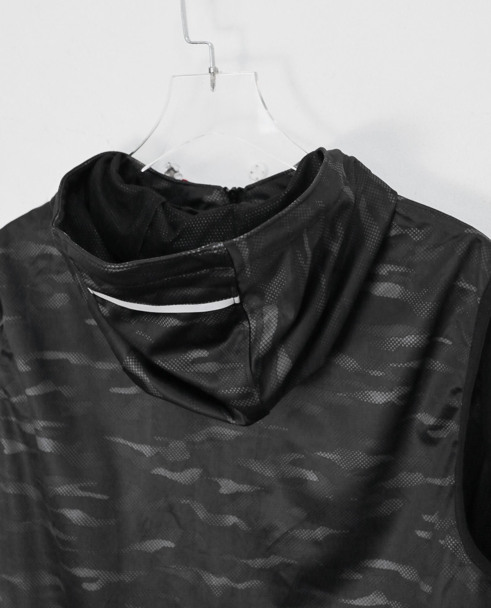 10.30.22 - VTG WINDBREAKER VEST JACKET - GLADIATOR