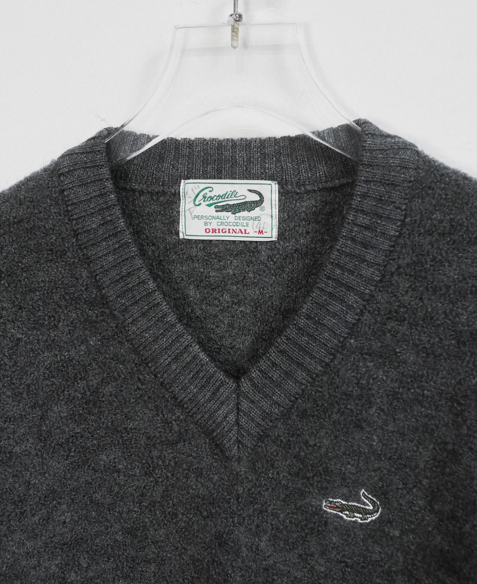 10.24.23 - VTG KNIT SWEATSHIRT - CROCODILE