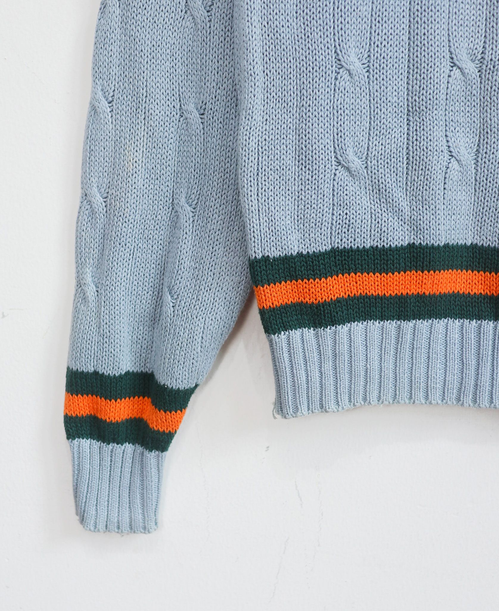 10.24.23 - VTG KNIT SWEATSHIRT - EGG SHELL