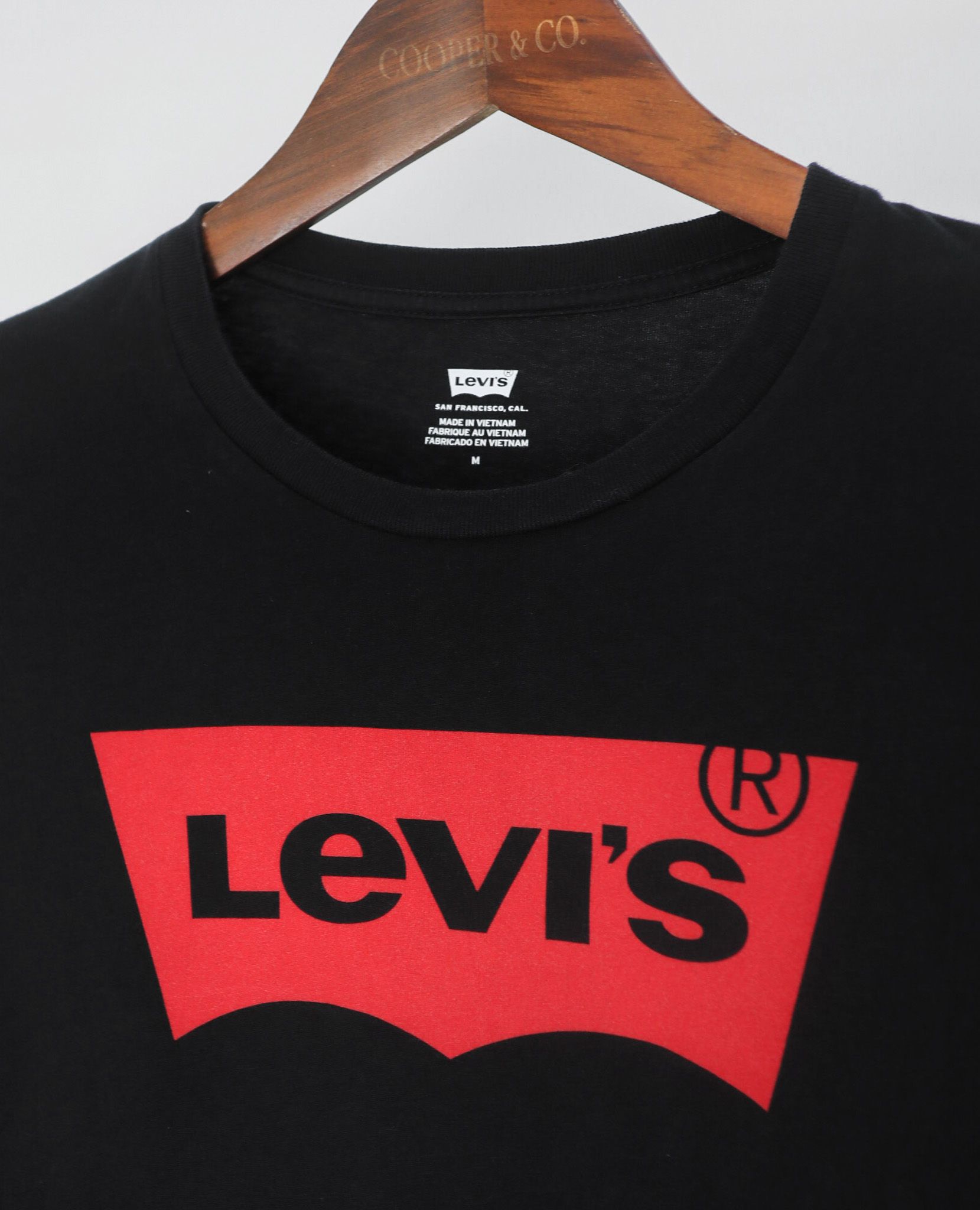 07.20.23 - VTG LONGSLEEVE SHIRT - LEVI'S