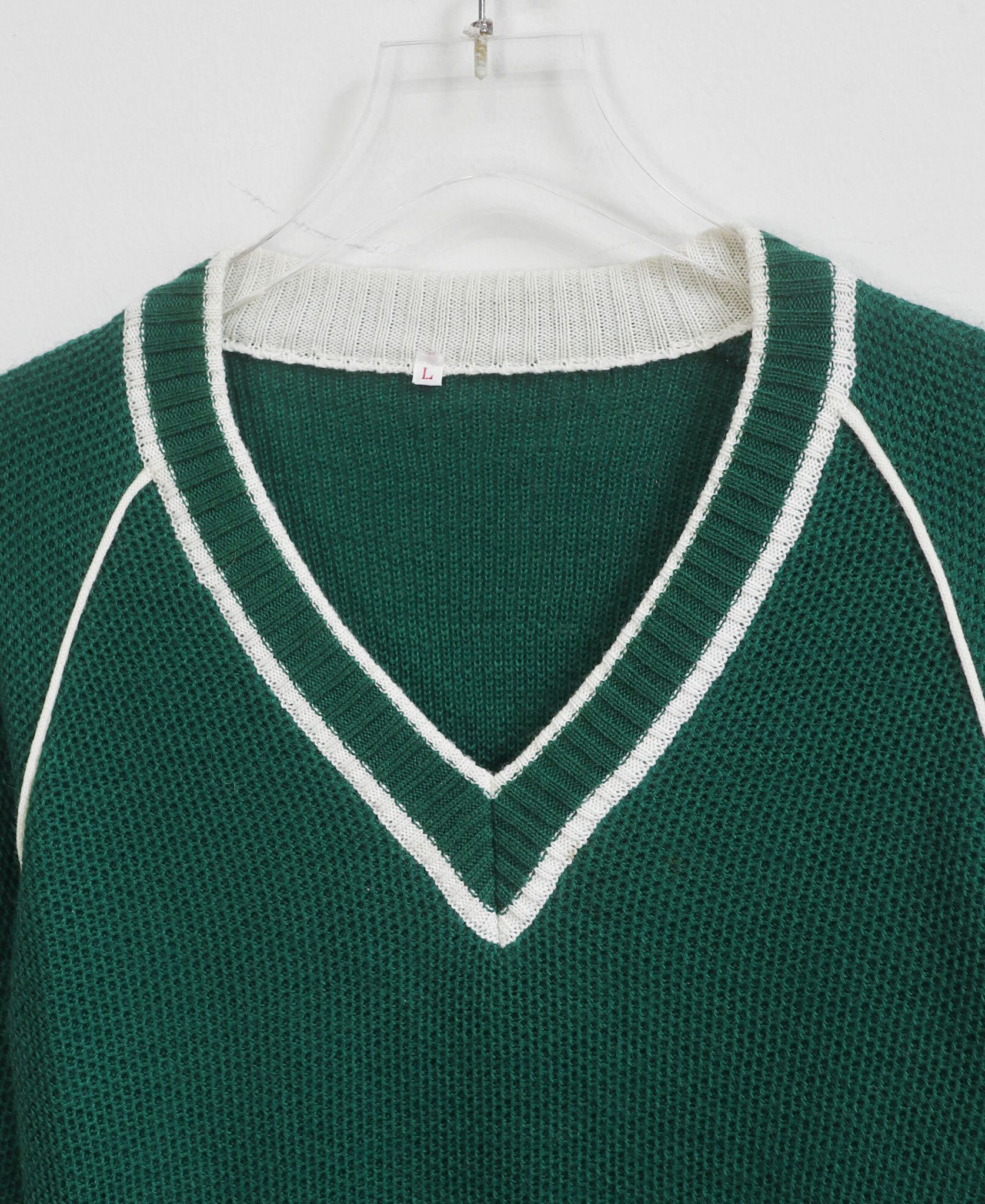 10.24.23 - VTG KNIT SWEATSHIRT