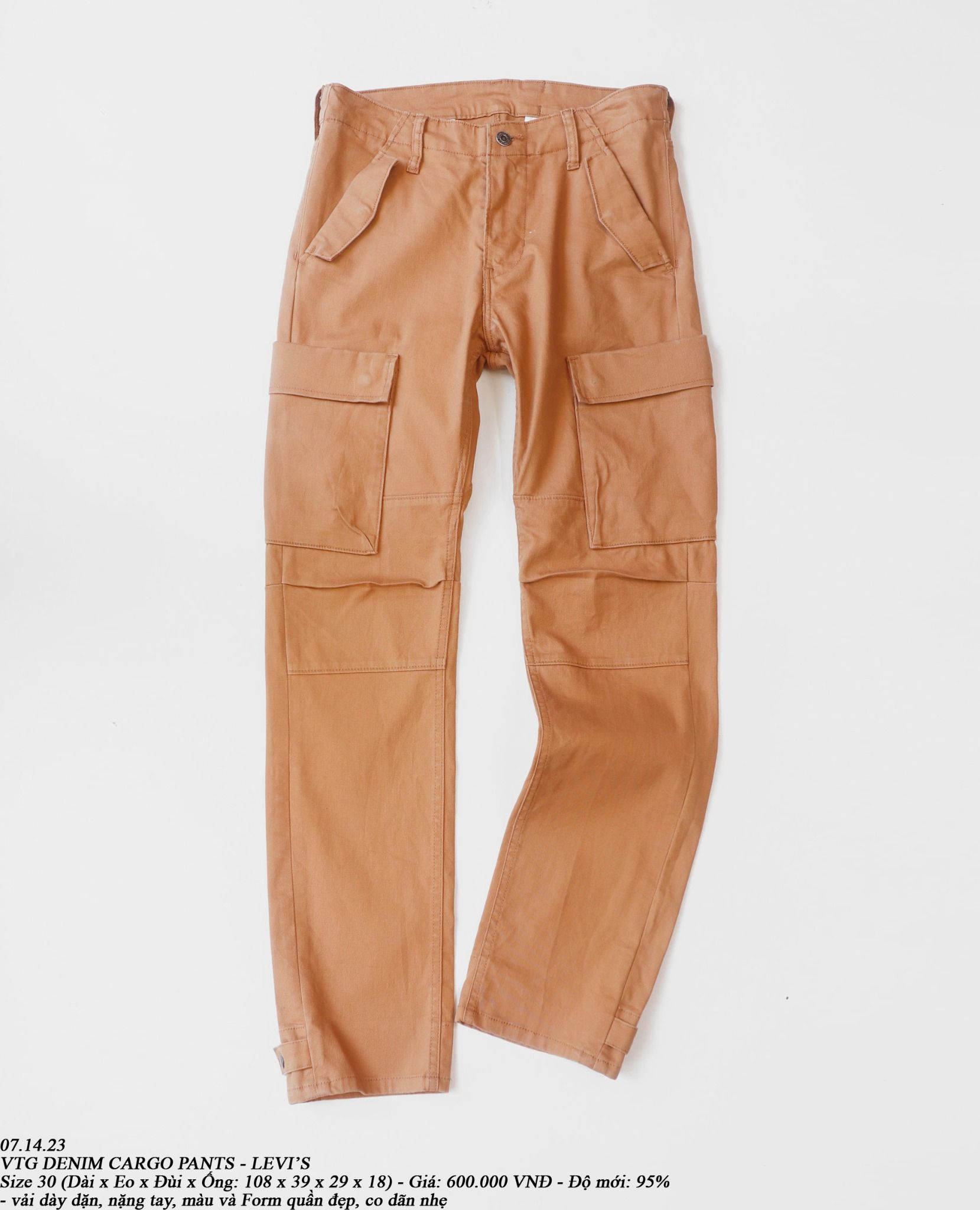 07.14.23 - VTG DENIM CARGO PANTS - LEVI'S
