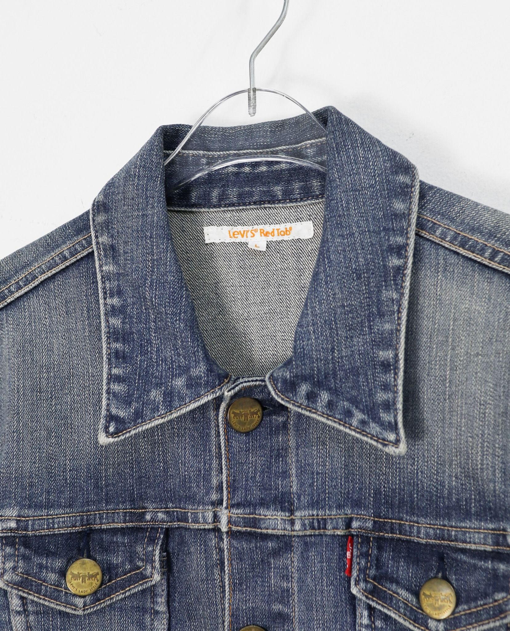 11.02.22 - VTG DENIM JACKET - LEVI'S RED TAB