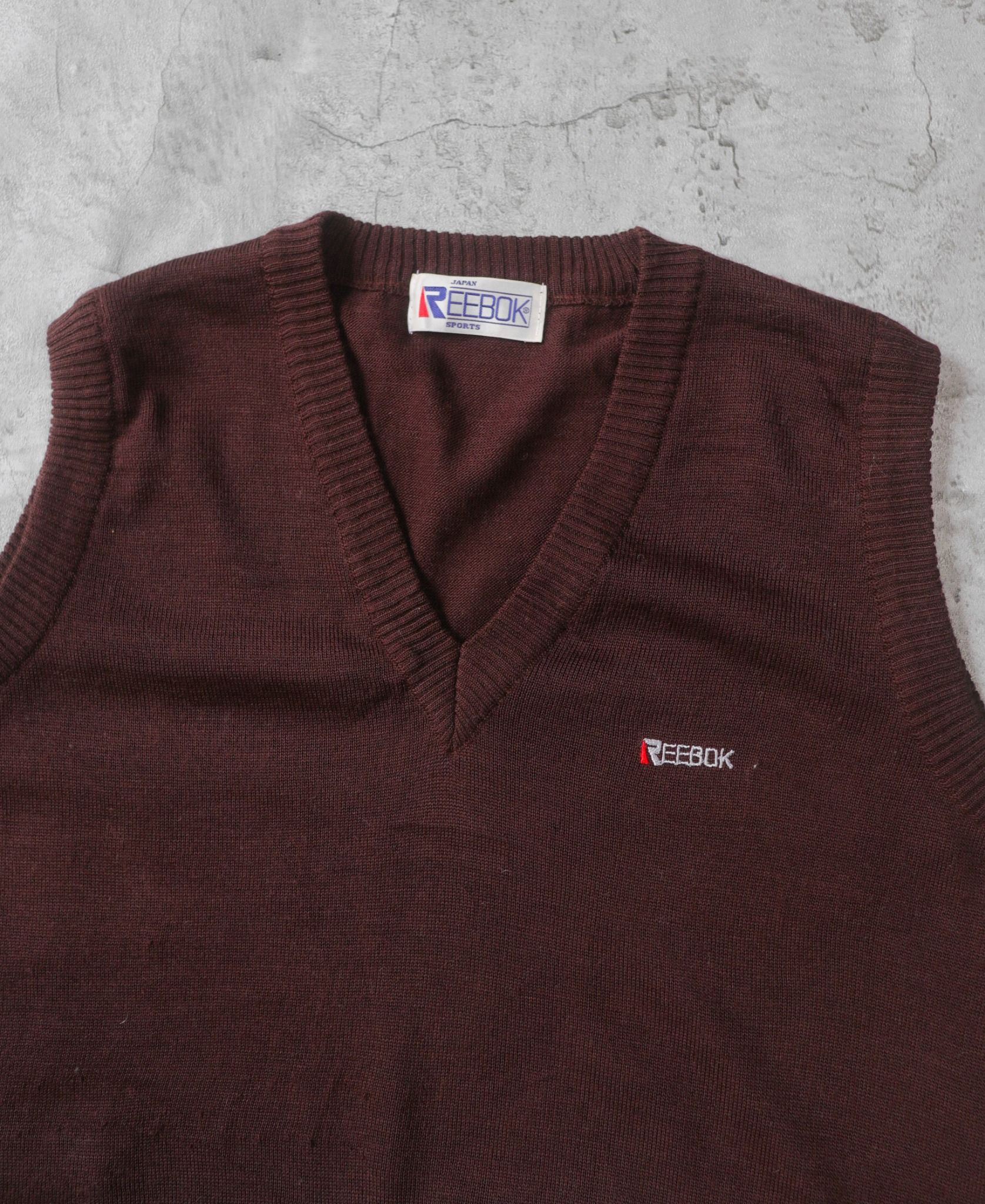 11.09.23 - VTG KNIT VEST - REEBOK