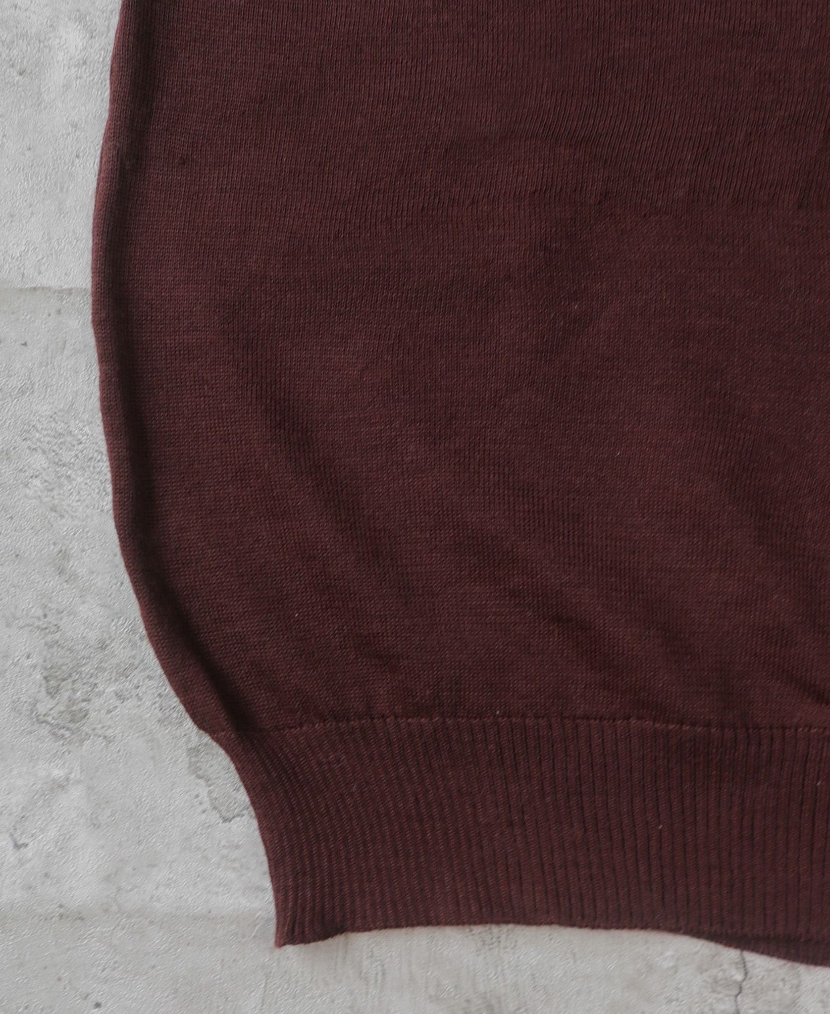 11.09.23 - VTG KNIT VEST - REEBOK