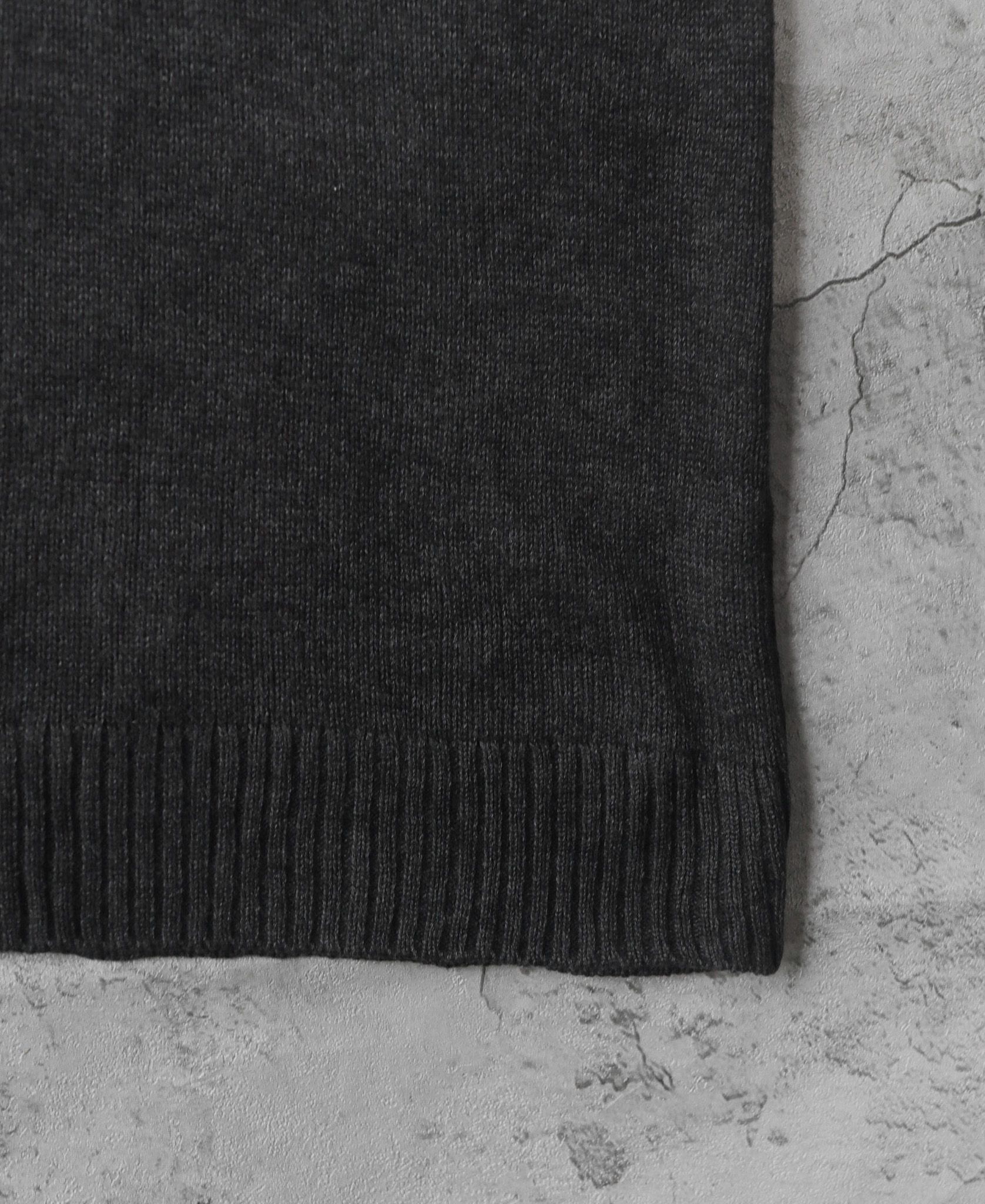 11.09.23 - VTG KNIT VEST - BURBERRY BLACK LABEL