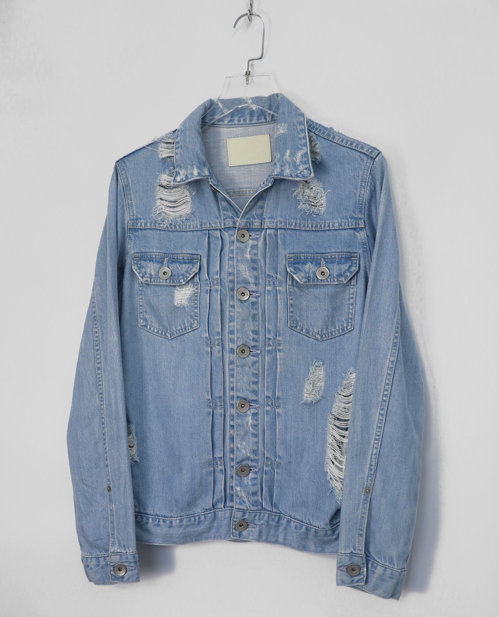 02.16.23 - VTG DENIM JACKET - GYDA
