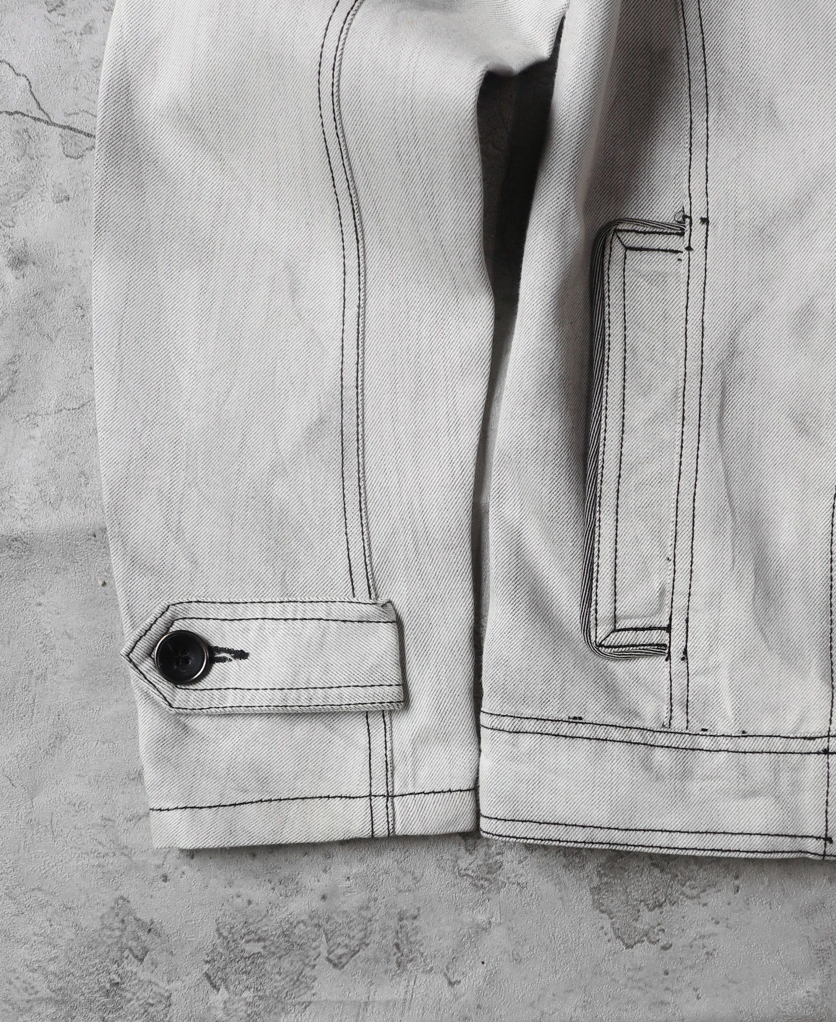10.25.23 - VTG DENIM BIKER JACKET - JAZZ HOUSE