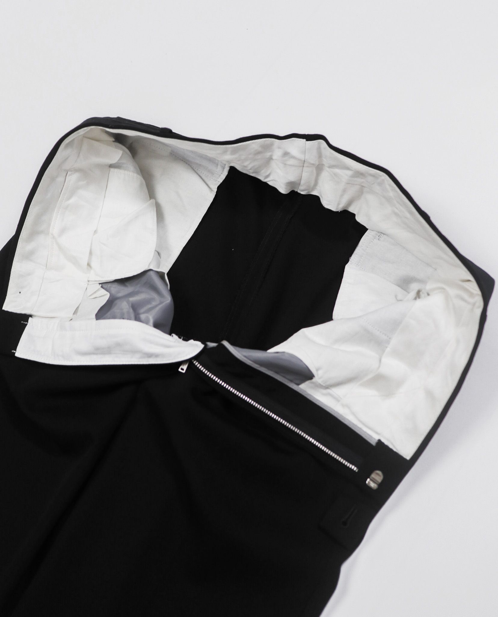 02.19.23 - VTG DRESS PANTS